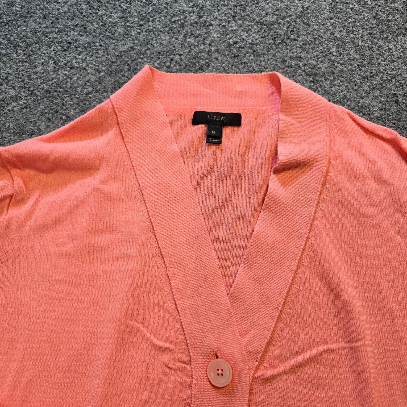 J.Crew J.CREW Cardigan Womens Size M Orange Long Sleeve Lightweight Knit Button V-Neck Sweatshirt Sweater Type: Cardigan, Women, Regular Fit Size M / US 6-8 / IT 42-44 - 2 Thumbnail