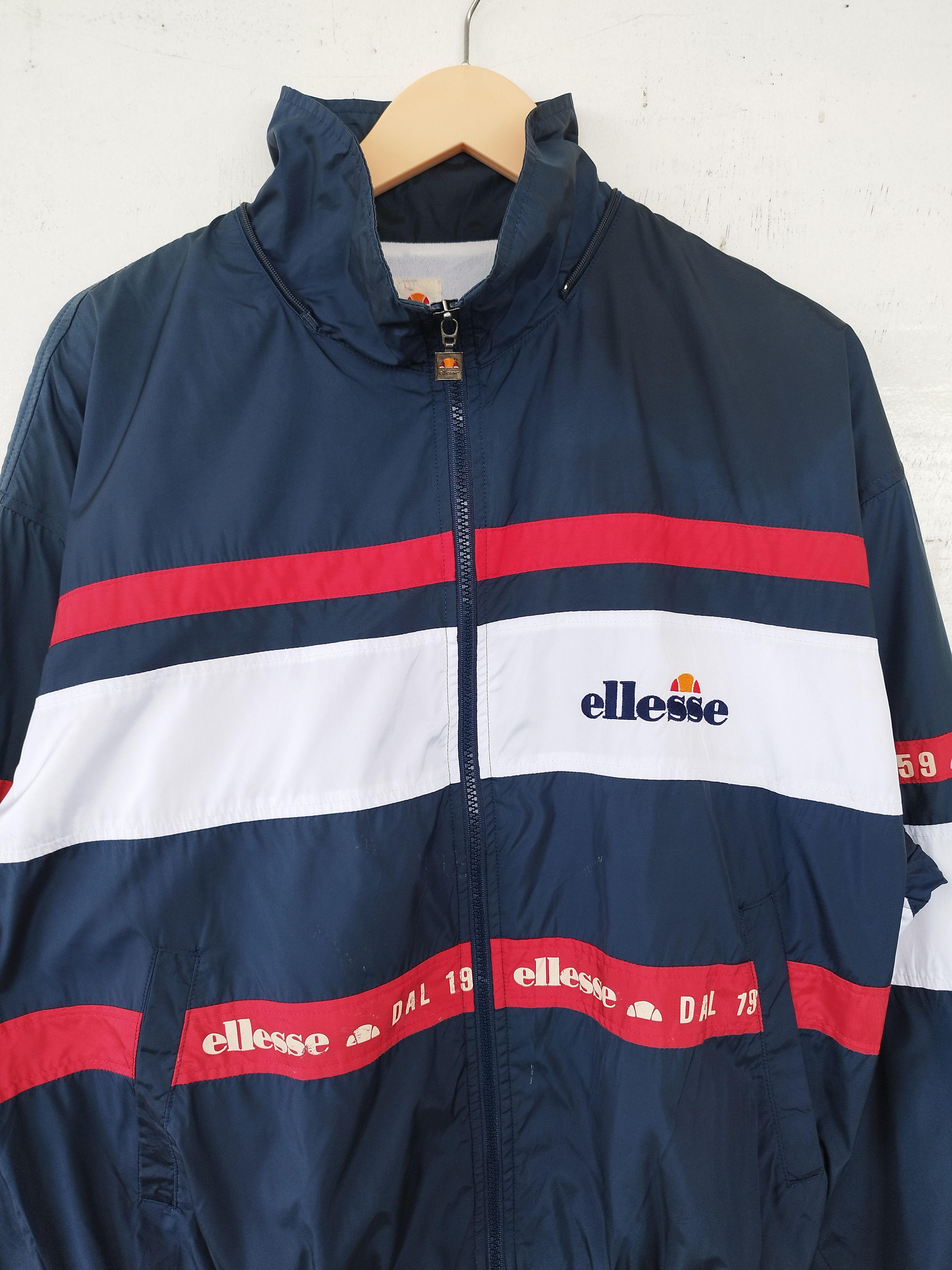 Ellesse Vintage 90s Vintage Ellese jacket windbreaker colour block Size US L / EU 52-54 / 3 - 2 Thumbnail