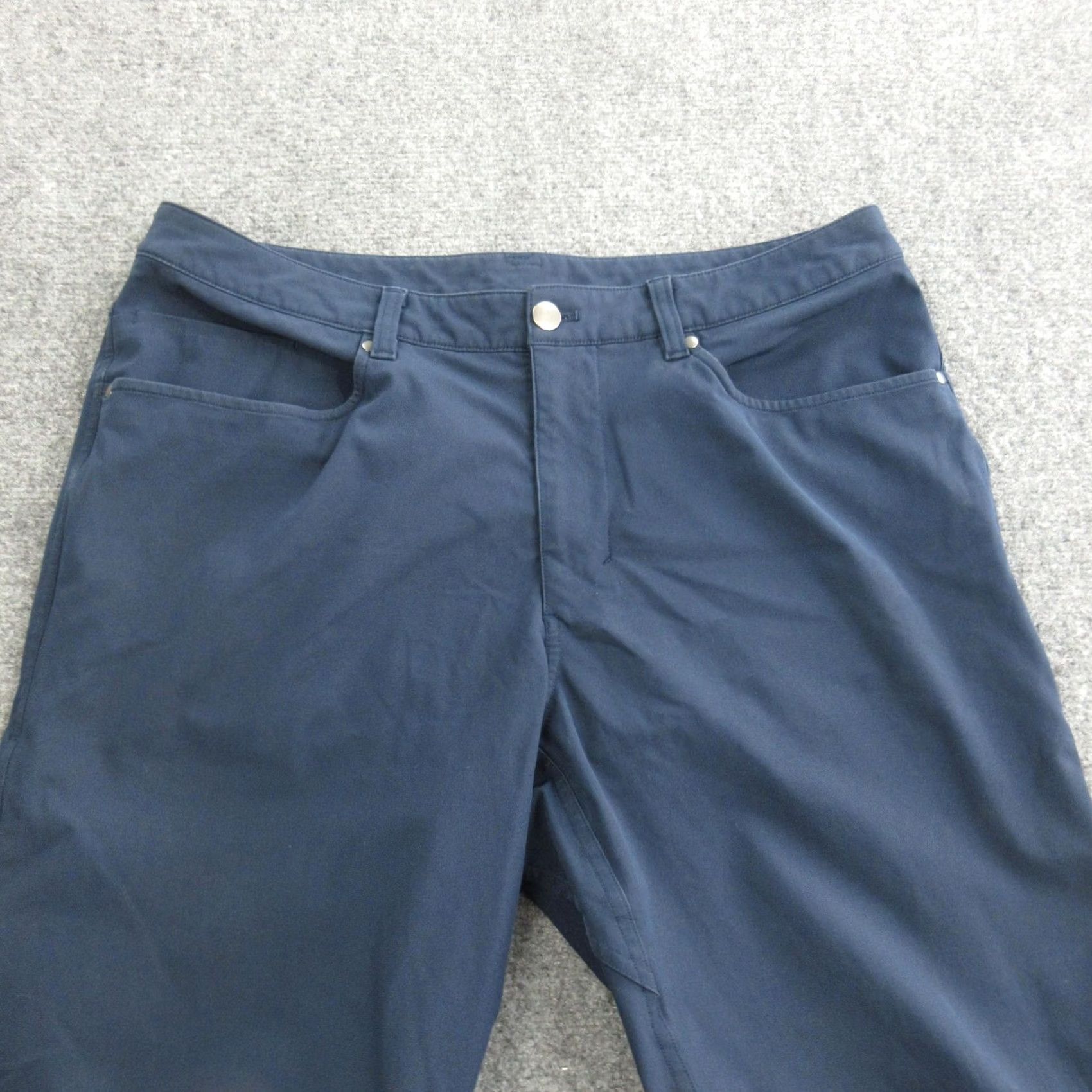 Lululemon Lululemon Pants Mens 33 Navy Straight Leg Chino Golf Casual 30in Inseam Size US 33 - 4 Thumbnail