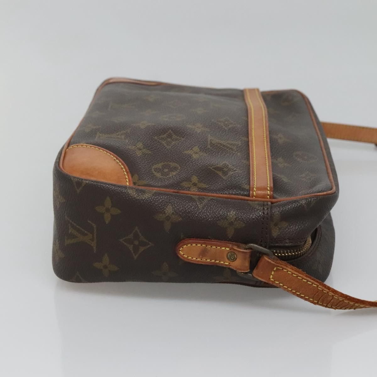 Louis Vuitton LOUIS VUITTON Monogram Trocadero 27 Shoulder Bag M51274 Size ONE SIZE - 3 Thumbnail