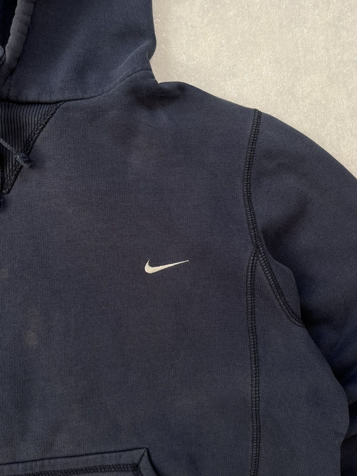 Nike × Vintage 90s Nike Swoosh Vintage Y2K Faded Blank Retro Hoodie Size US S / EU 44-46 / 1 - 2 Thumbnail