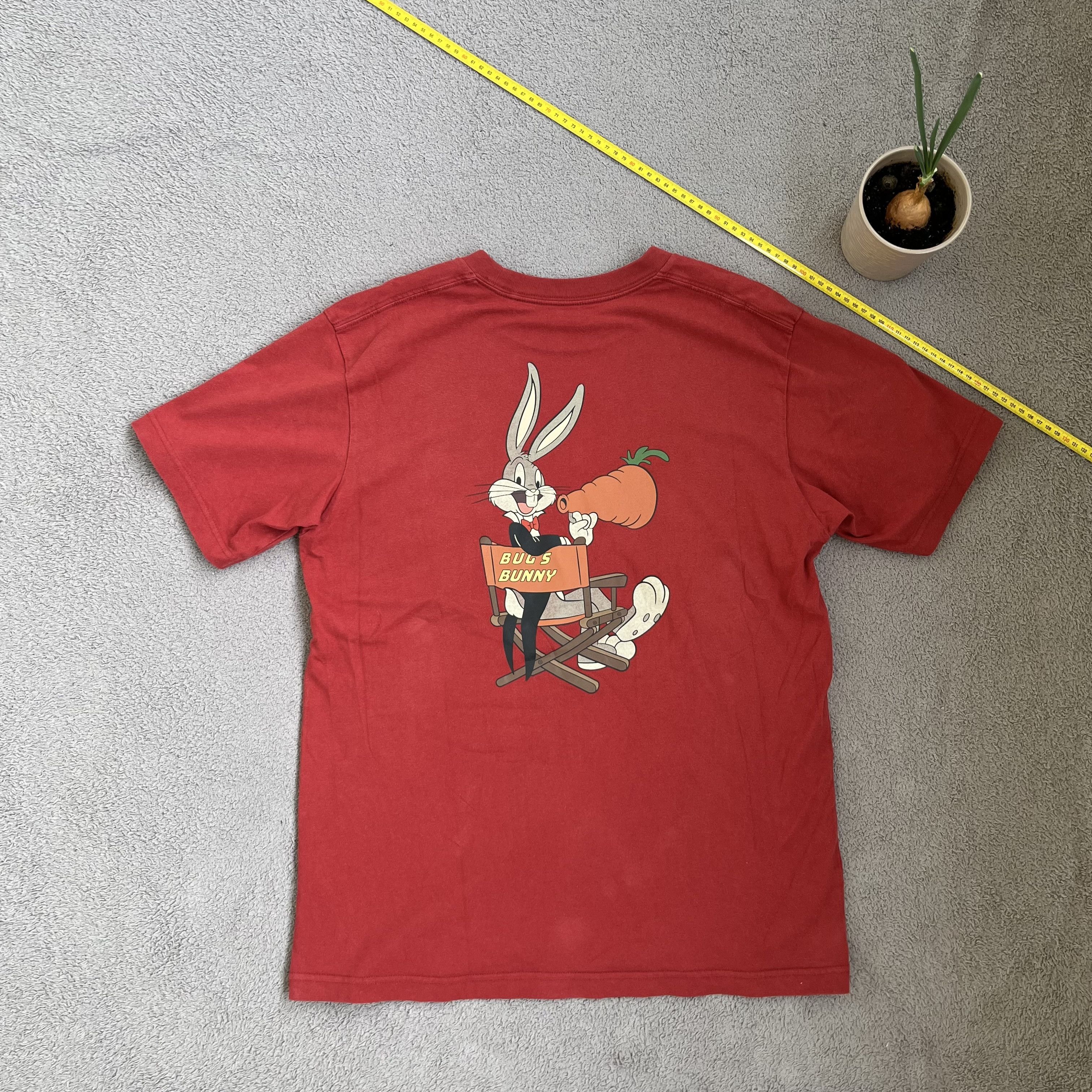Cartoon Network × Uniqlo Uniqlo x Looney Tunes Bugs Bunny red t shirt tee print Size US L / EU 52-54 / 3 - 5 Thumbnail