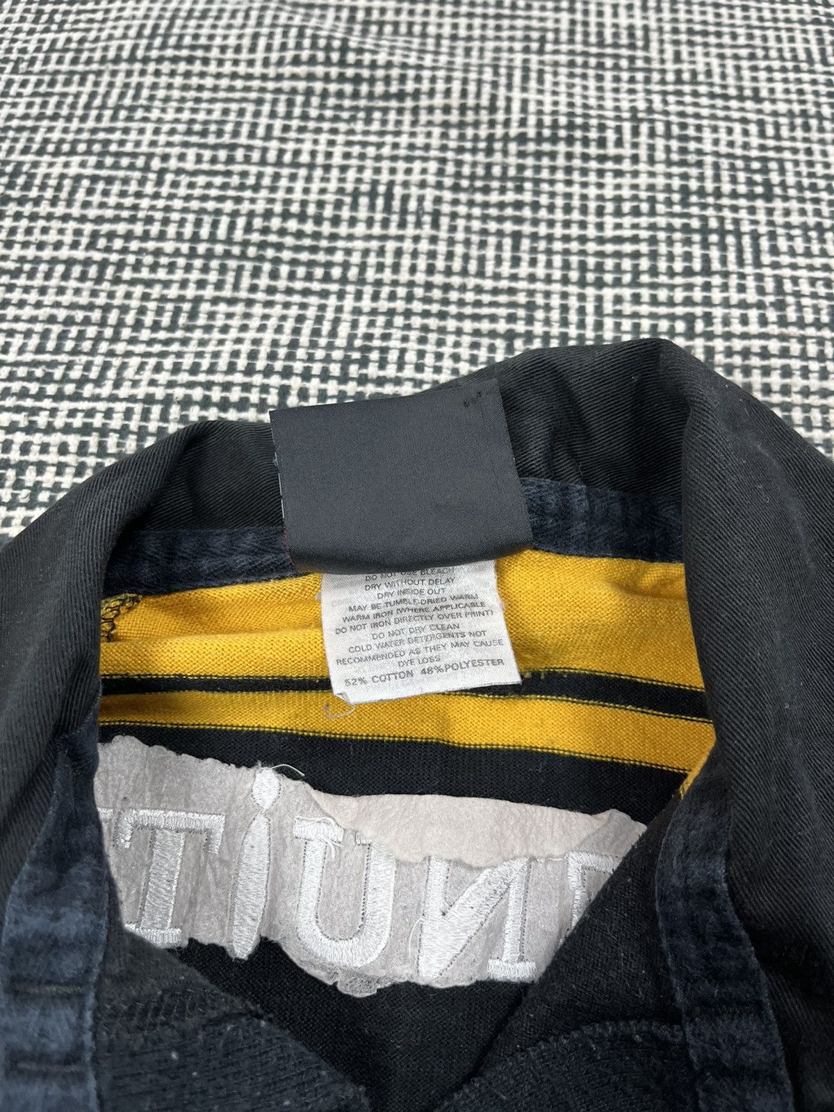 Canterbury of New Zealand vintage 2001 London Wasps rugby jersey Canterbury Gallagher Size US L / EU 52-54 / 3 - 4 Thumbnail