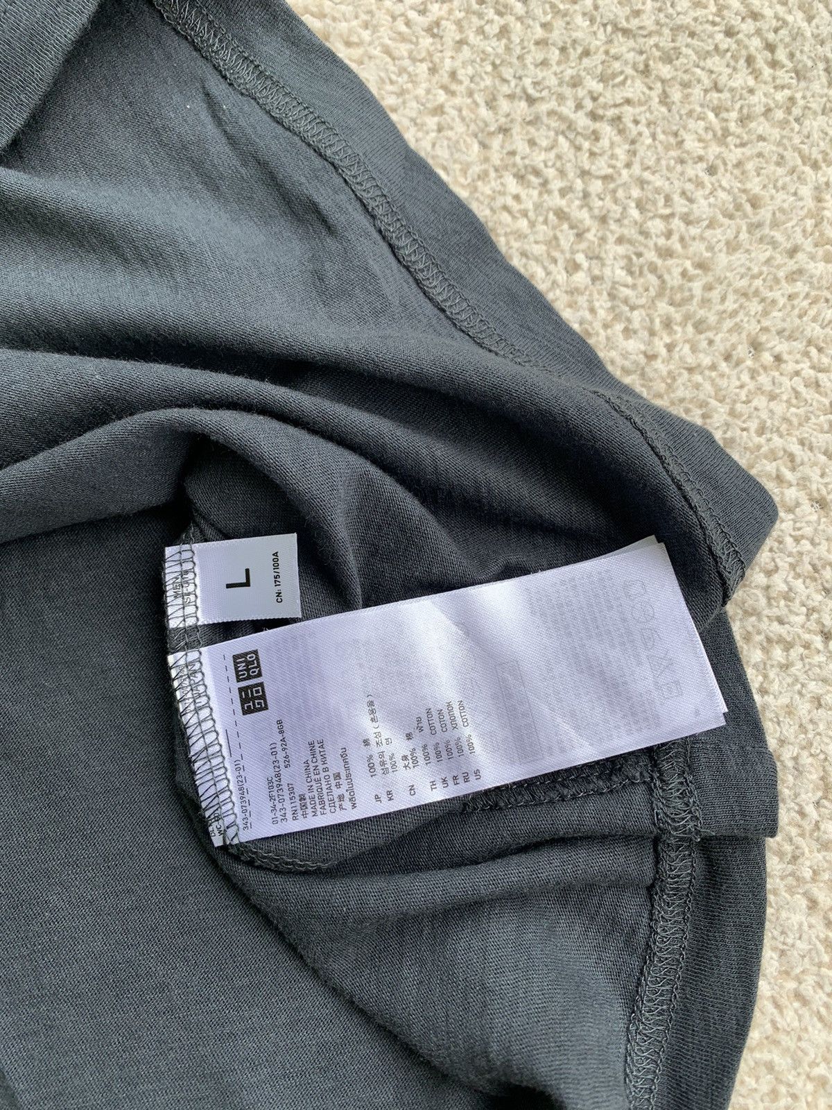 Japanese Brand × Undercover × Uniqlo RARE UNDERCOVER X UNIQLO TSHIRT NEW STANDARD FAMILY Size US L / EU 52-54 / 3 - 8 Thumbnail