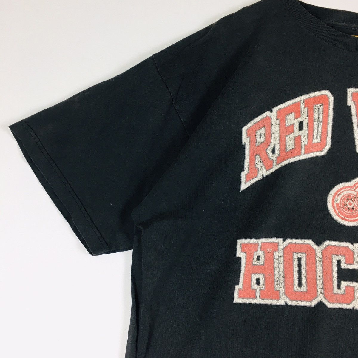 Red Wing Vintage Detroit Red Wings Hockey Club Size US XL / EU 56 / 4 - 4 Thumbnail