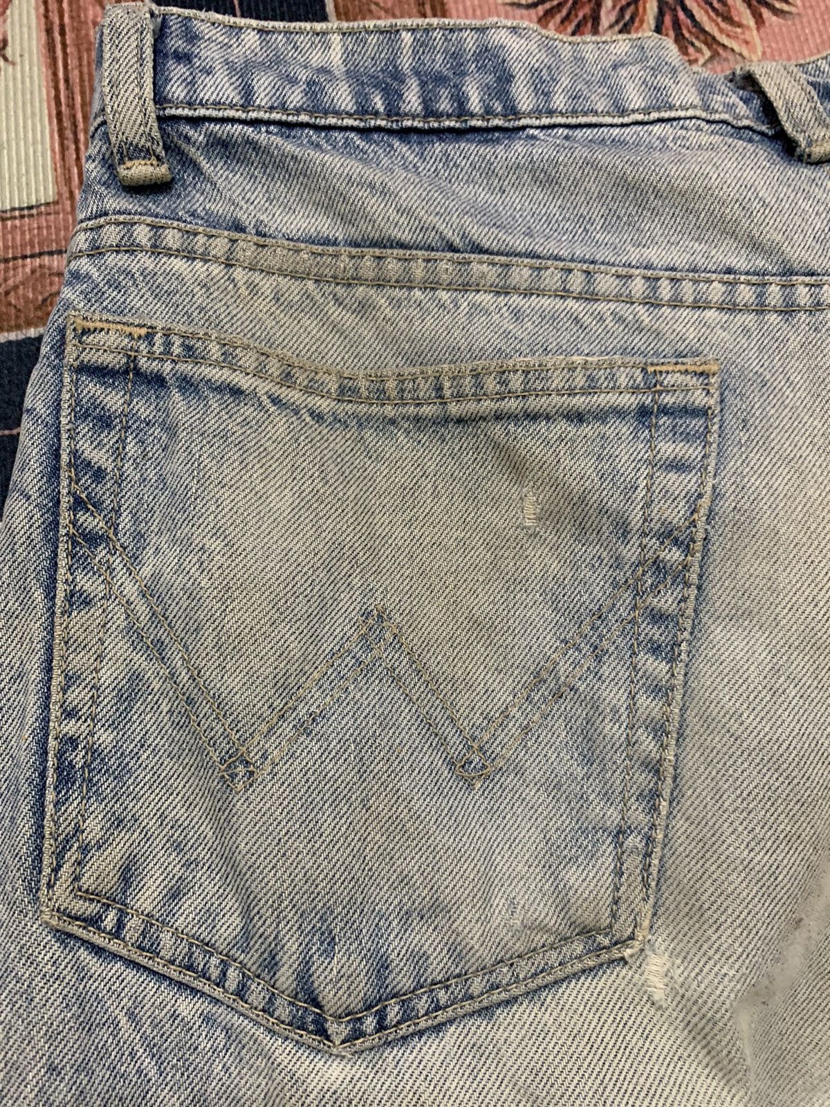 Wrangler Vintage Wrangler Distressed Denim Size US 33 - 11 Thumbnail
