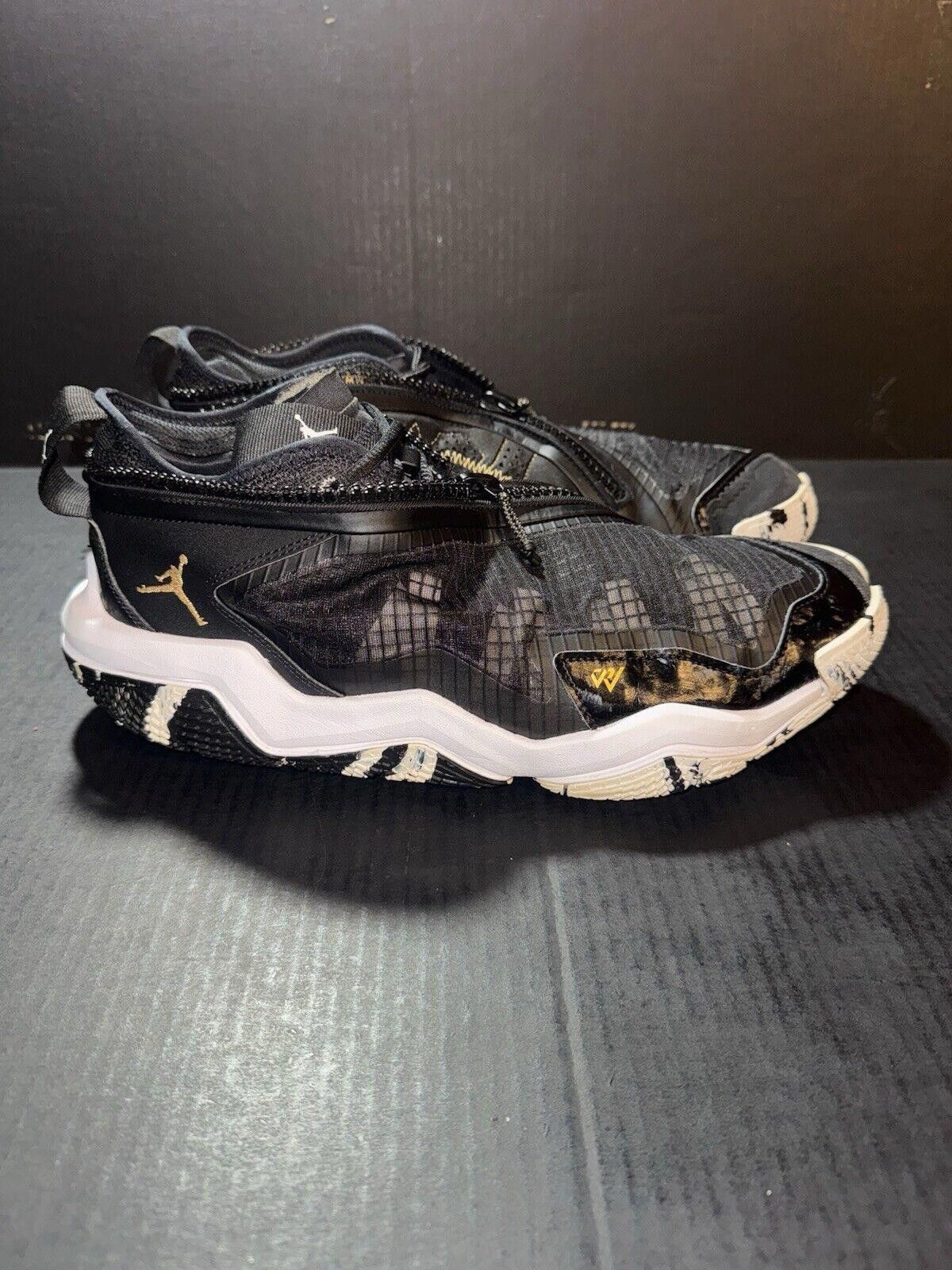 Jordan Brand Nike Air Jordan Why Not Zer0.6 Black Gold DO7189-071 - Sz 12 Size US 12 / EU 45 - 1 Thumbnail