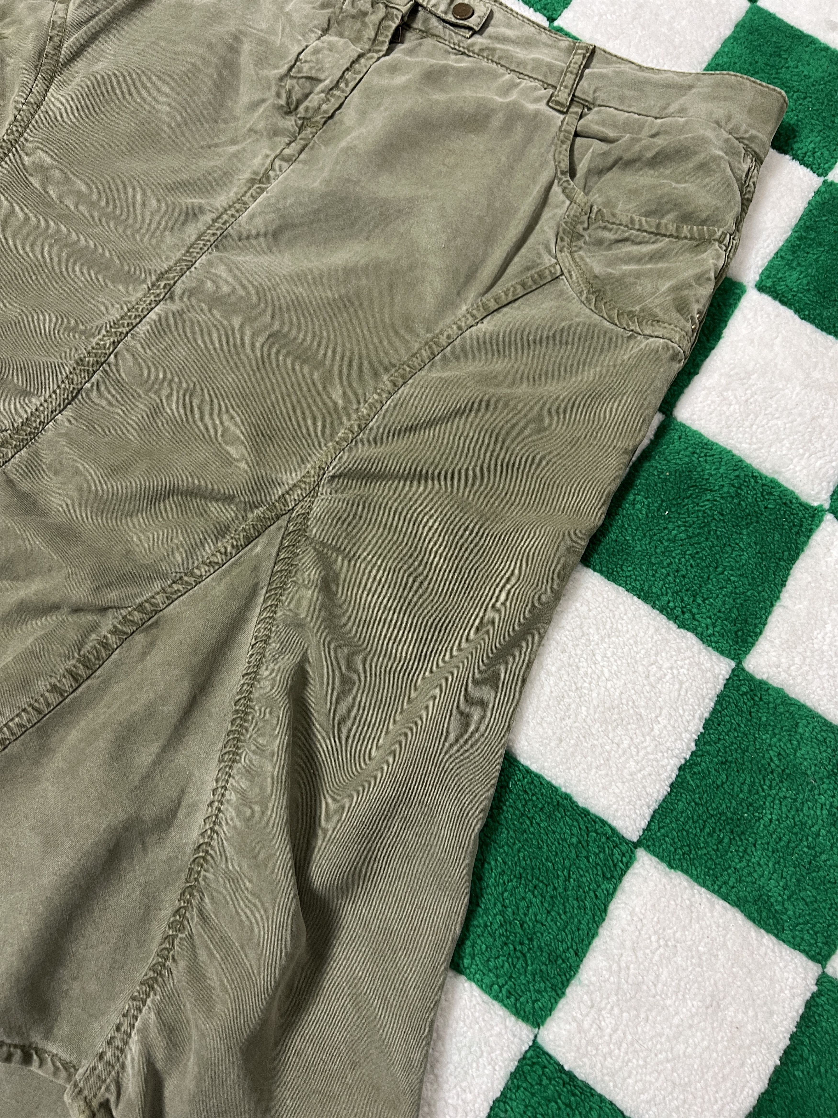 Tommy Hilfiger Tommy Hilfiger Y2K Grunge Skirt size 12 Size 34" / US 12 / IT 48 - 6 Thumbnail