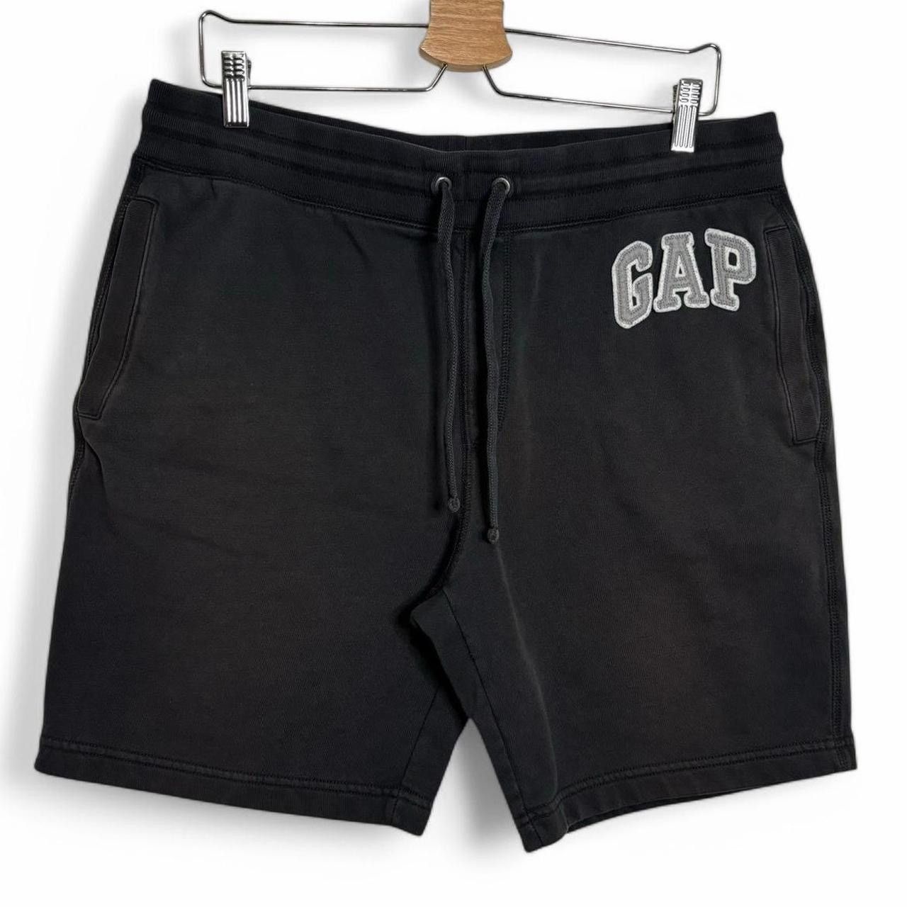 Gap Vintage Y2K Gap Faded Black Sweatshorts Size US 35 - 1 Thumbnail