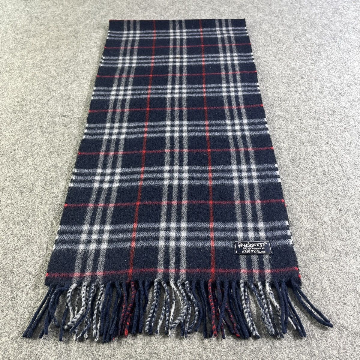 Burberry Burberry Scarf / Muffler / Neckwear T822 Size ONE SIZE - 1 Thumbnail