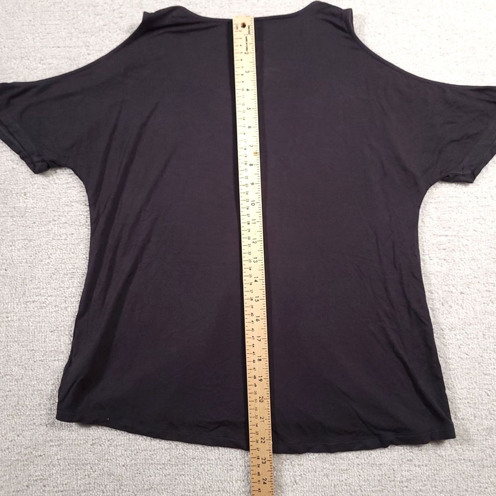 American Eagle Outfitters American Eagle Outfitters Top Blouse Womens Small Gray Cold Shoulder Faux Wrap V-Neck Short Sleeve Pullover Size S / US 4 / IT 40 - 5 Thumbnail