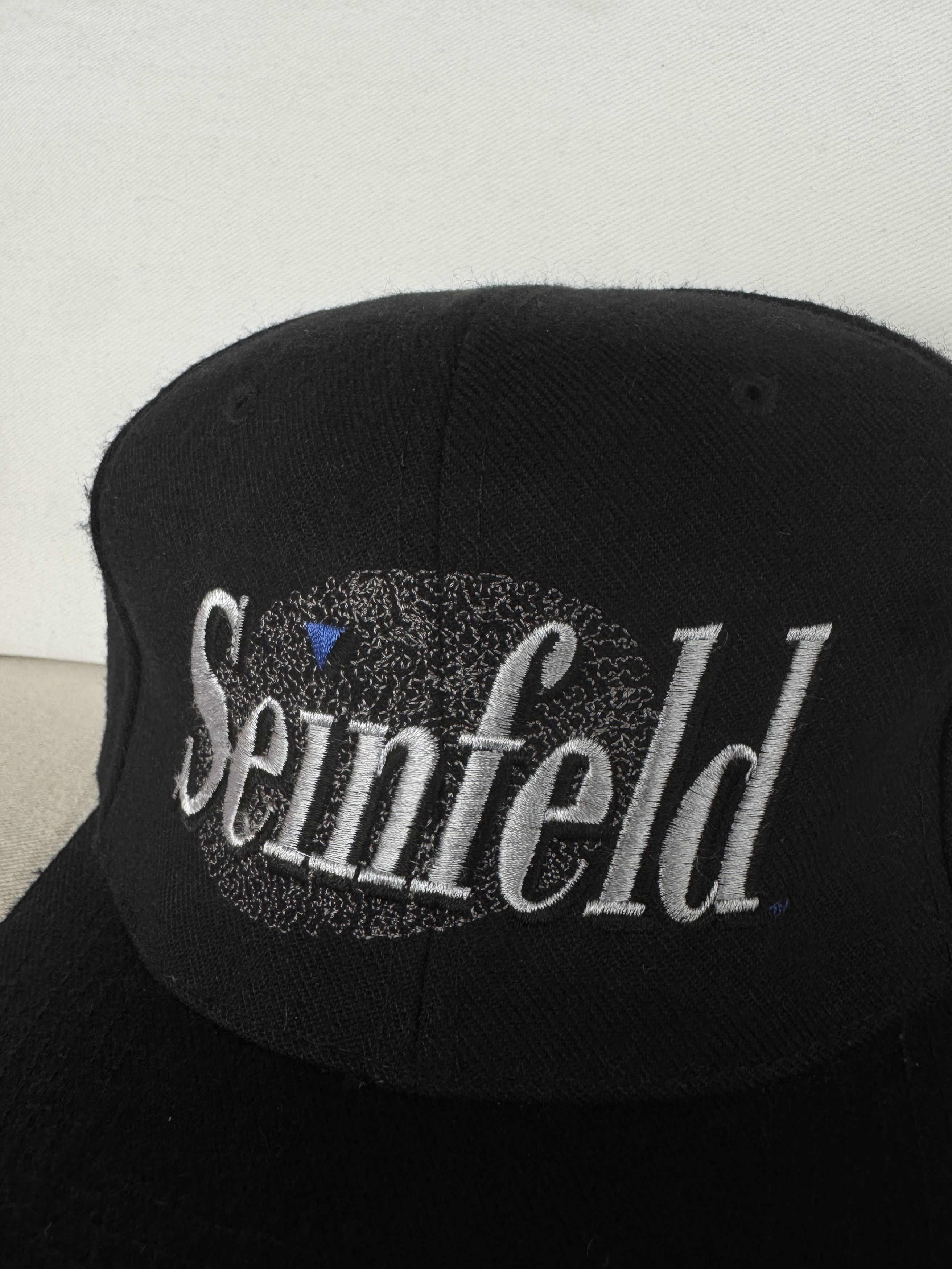 Vintage Seinfeld Friends & Family Hat Size ONE SIZE - 3 Thumbnail