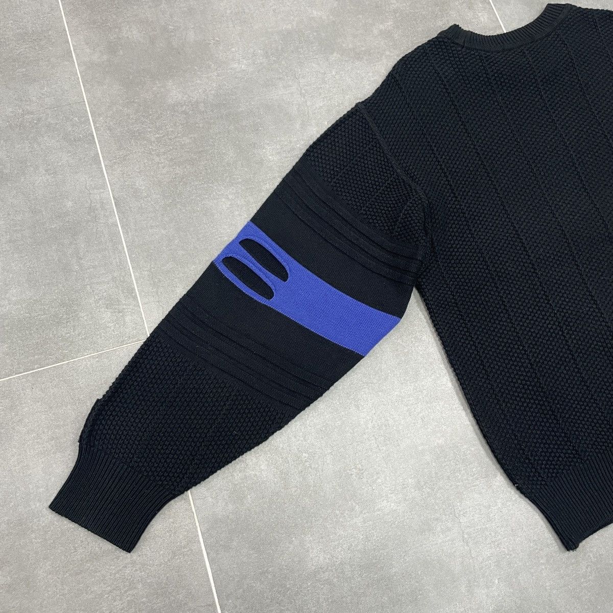 Carlo Colucci Carlo Colucci Knit Sweater Size US L / EU 52-54 / 3 - 14 Thumbnail