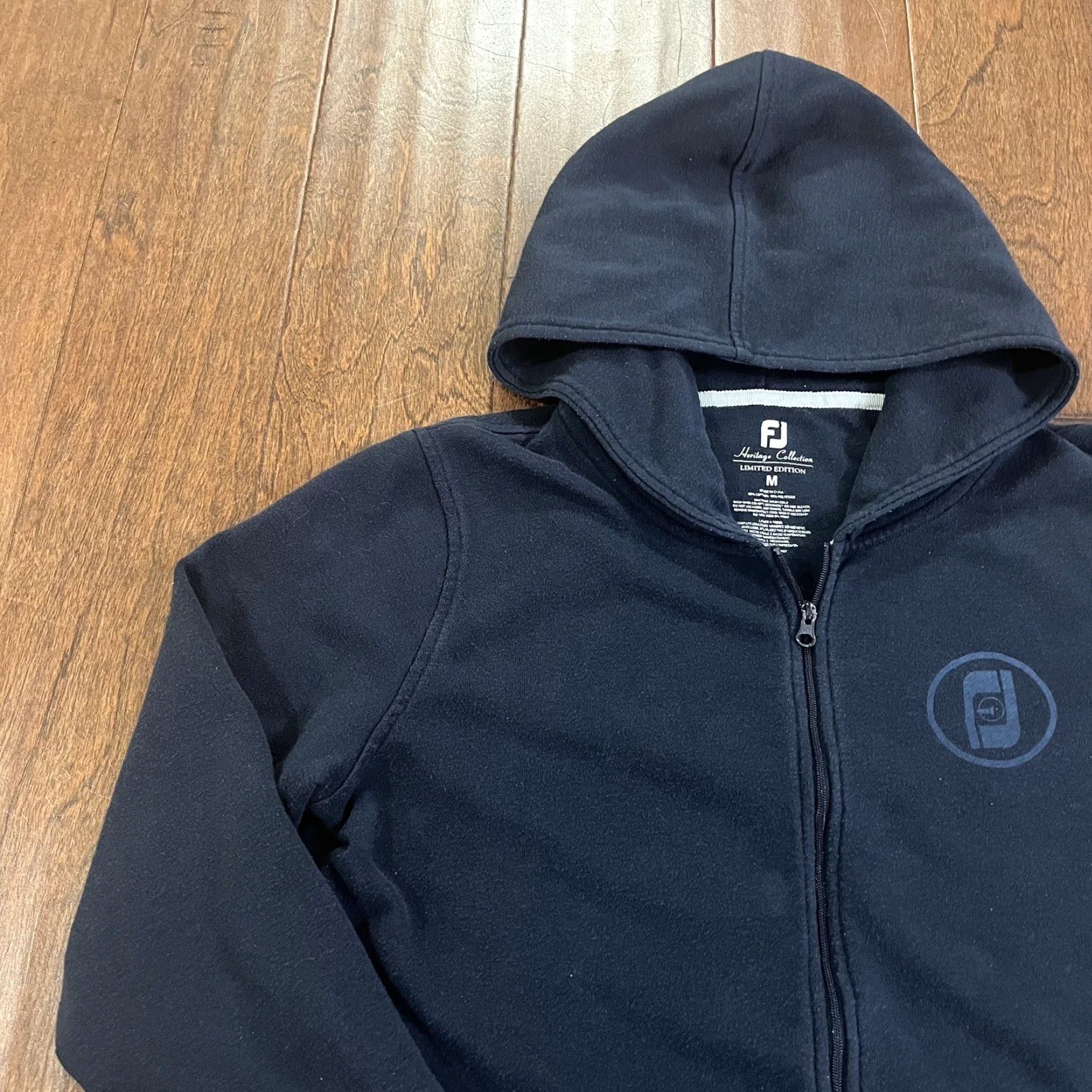 Footjoy Footjoy Womens Hoodie Heritage Collection Zip Sweatshirt Navy Blue Knit Logo Zipper Full Zip Activewear M Regular Women’s Hoodie Size M / US 6-8 / IT 42-44 - 5 Thumbnail