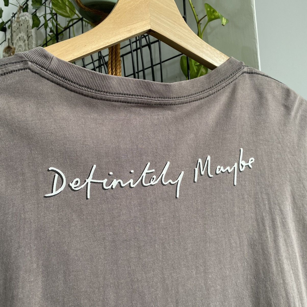 Band Tees Thrashed Faded Vintage Oasis Definitely Maybe ERD GRUNGE TEE Size US XL / EU 56 / 4 - 5 Thumbnail