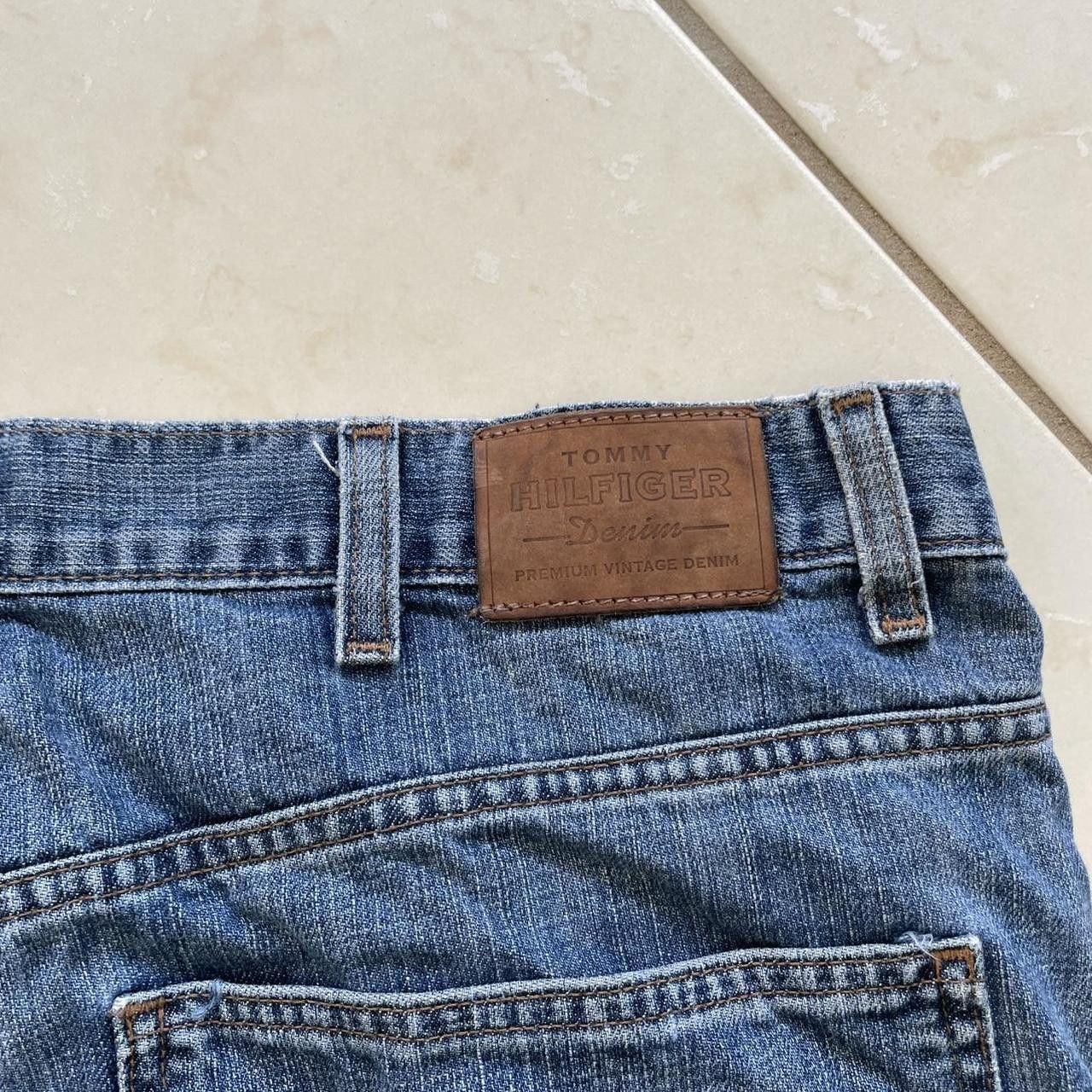 Tommy Hilfiger Vintage Y2K 90's Tommy Hilfiger Carpenter Jean Shorts Size US 38 / EU 54 - 3 Thumbnail