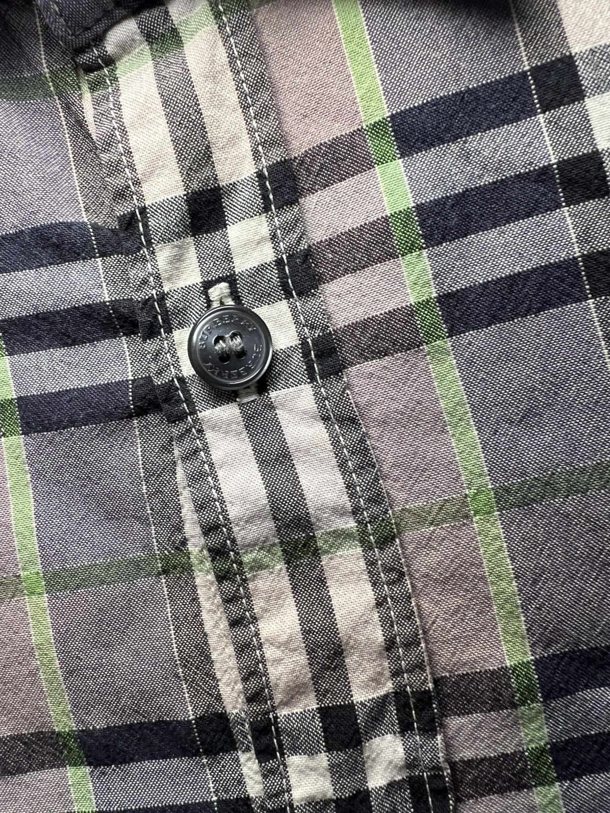 Burberry Burberry Brit classic grey plaid button up longsleeve shirt Size US L / EU 52-54 / 3 - 4 Thumbnail