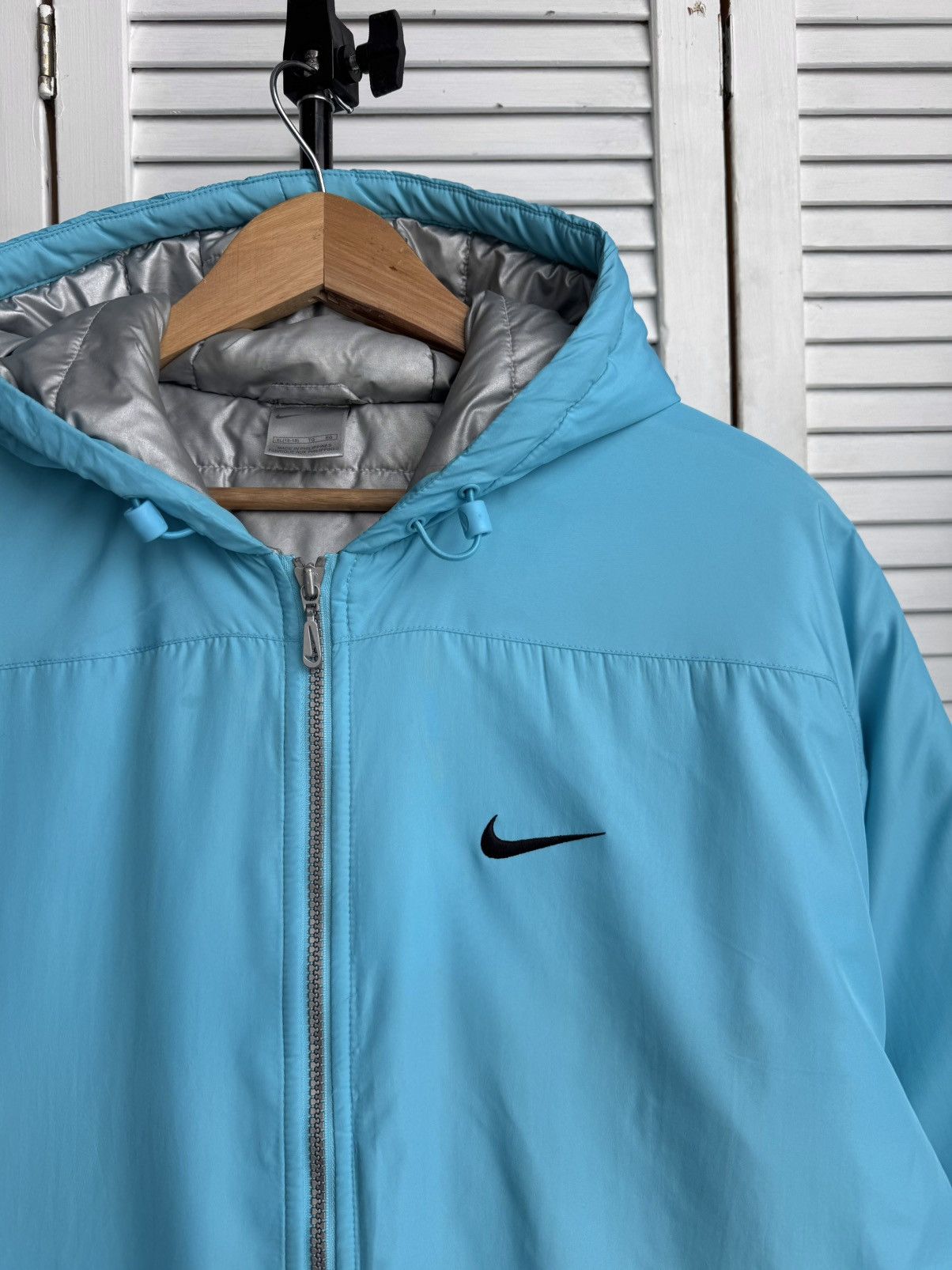 Nike Vintage Nike Puffer Jacket Metallic Big Swoosh Blue Silver Size US M / EU 48-50 / 2 - 6 Thumbnail