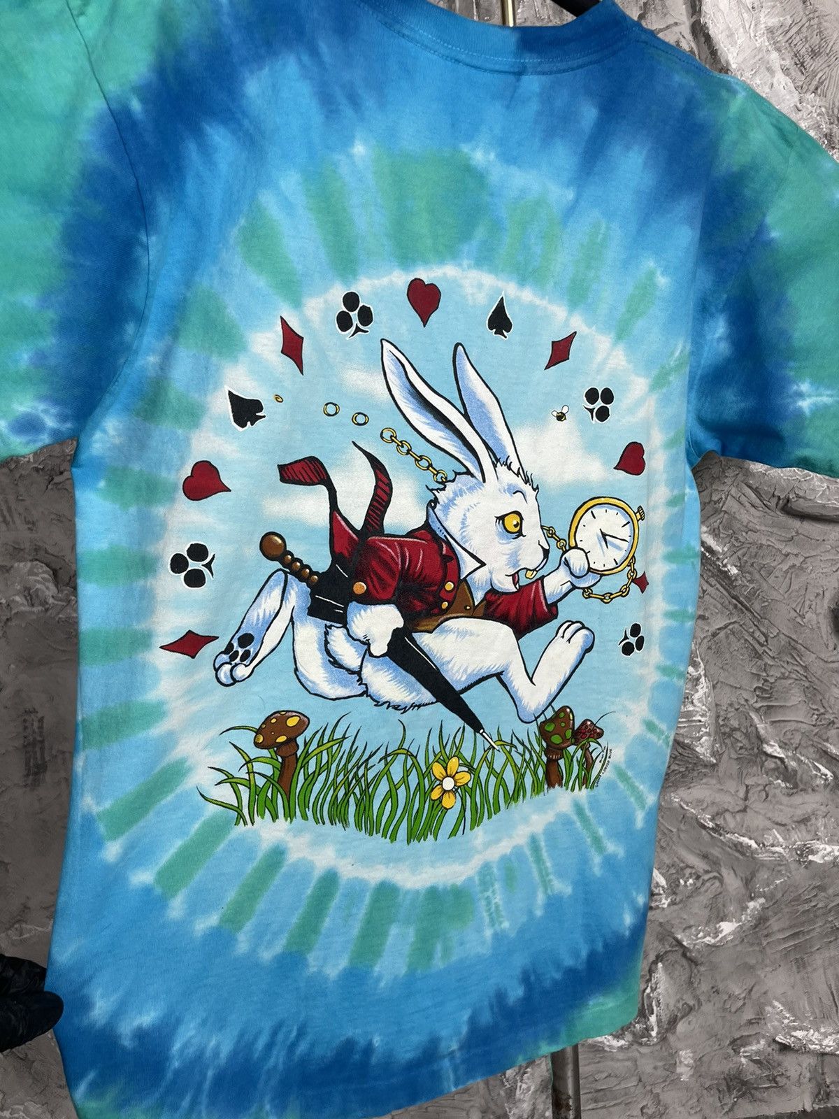 Vintage Alice In Wonderland 2003 Liquid Blue Tie Dye USA T-shirt Size US M / EU 48-50 / 2 - 6 Thumbnail