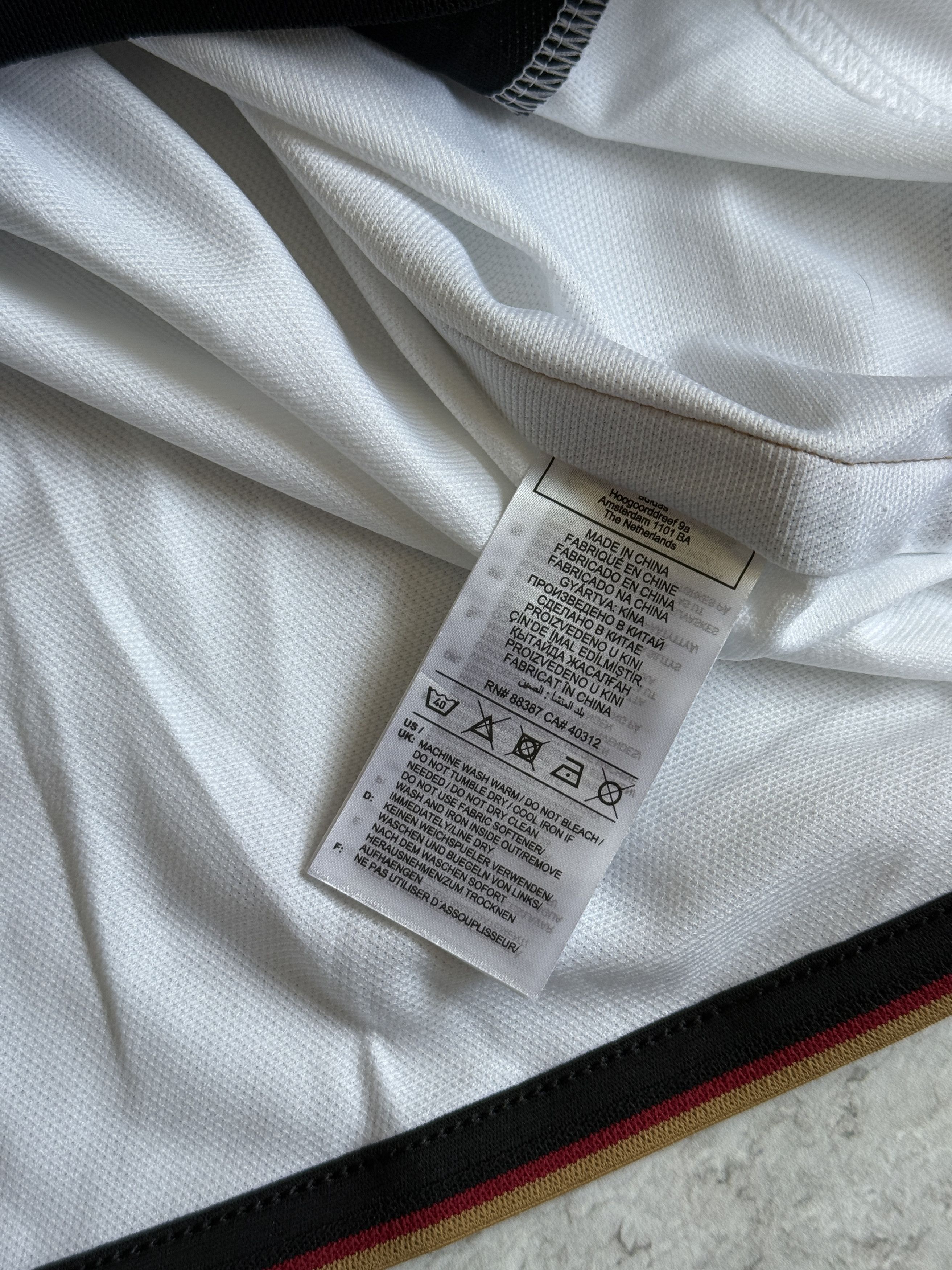 Adidas GERMANY 22/23 SHIRT JERSEY FOOTBALL SOCCER ADIDAS S Size US S / EU 44-46 / 1 - 9 Thumbnail