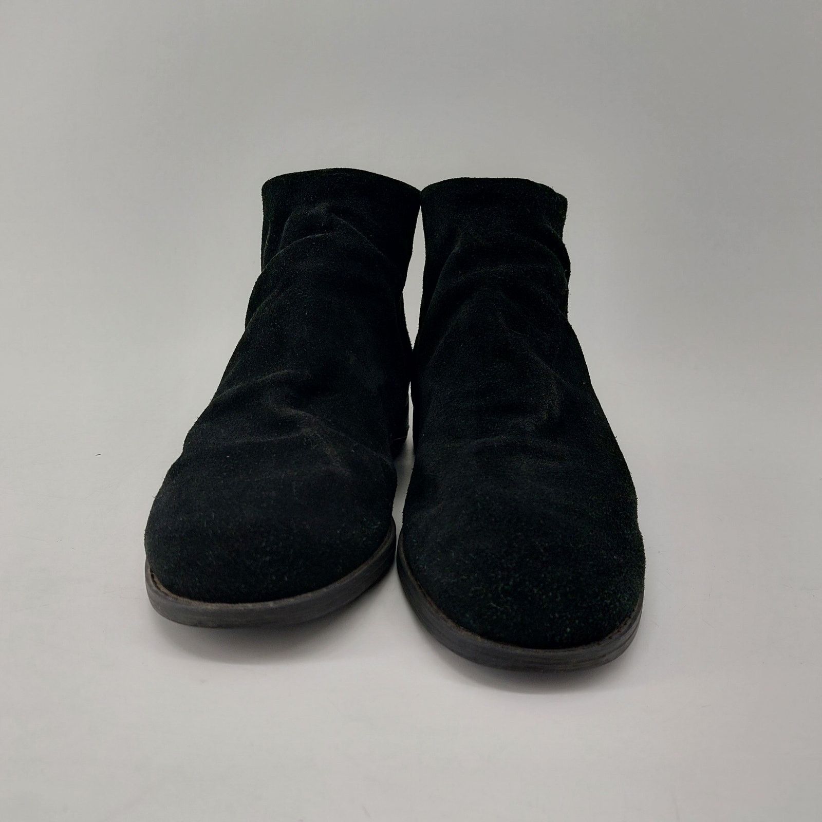 Kenneth Cole Gentle Souls By Kenneth Cole Emma 7.5M Black Suede Ankle Size US 7.5 / IT 37.5 - 3 Thumbnail