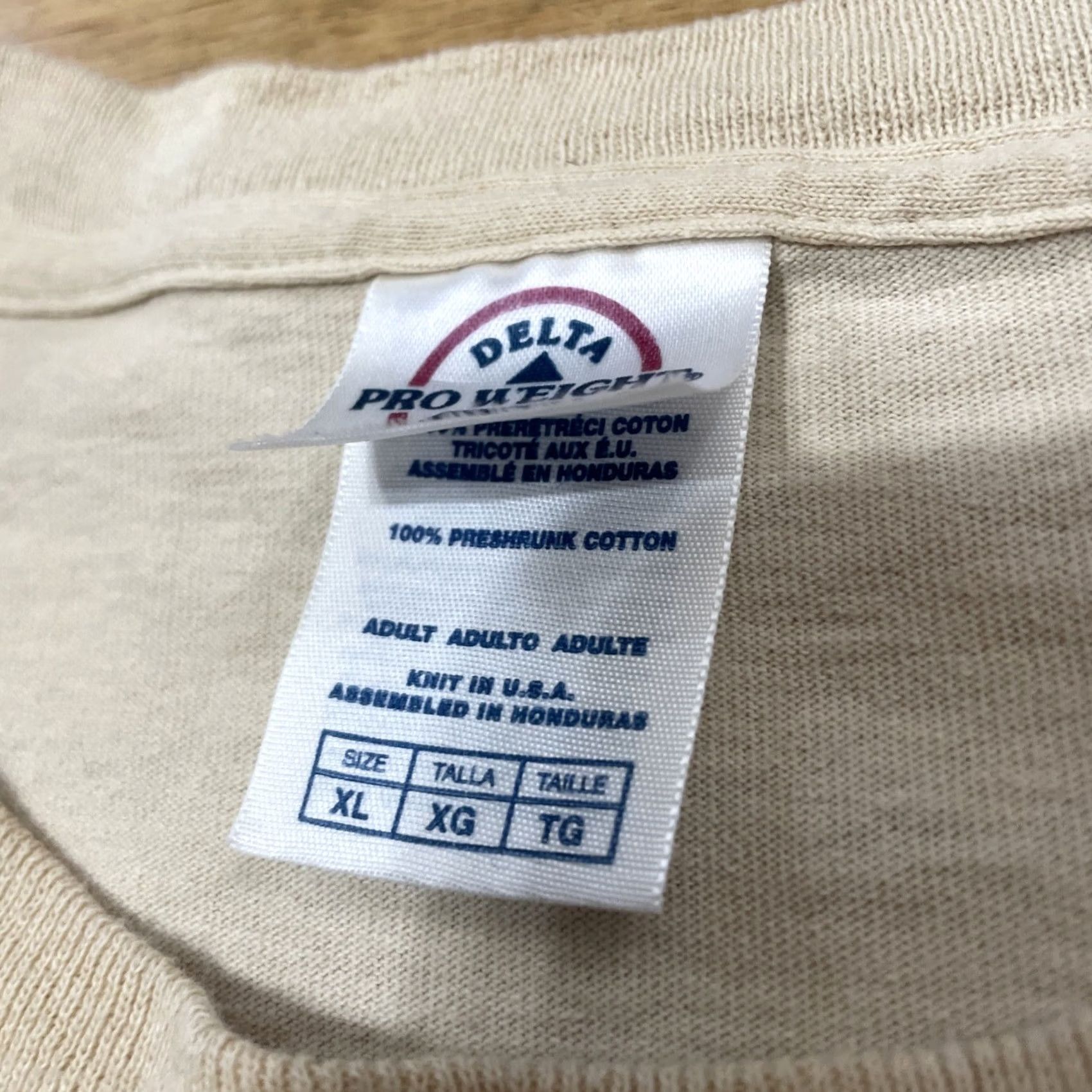Delta VINTAGE Delta Pro Heavy Y2k Shirt Men XL Cream Washington, D.C. Graphic XL Men US Size US XL / EU 56 / 4 - 7 Thumbnail