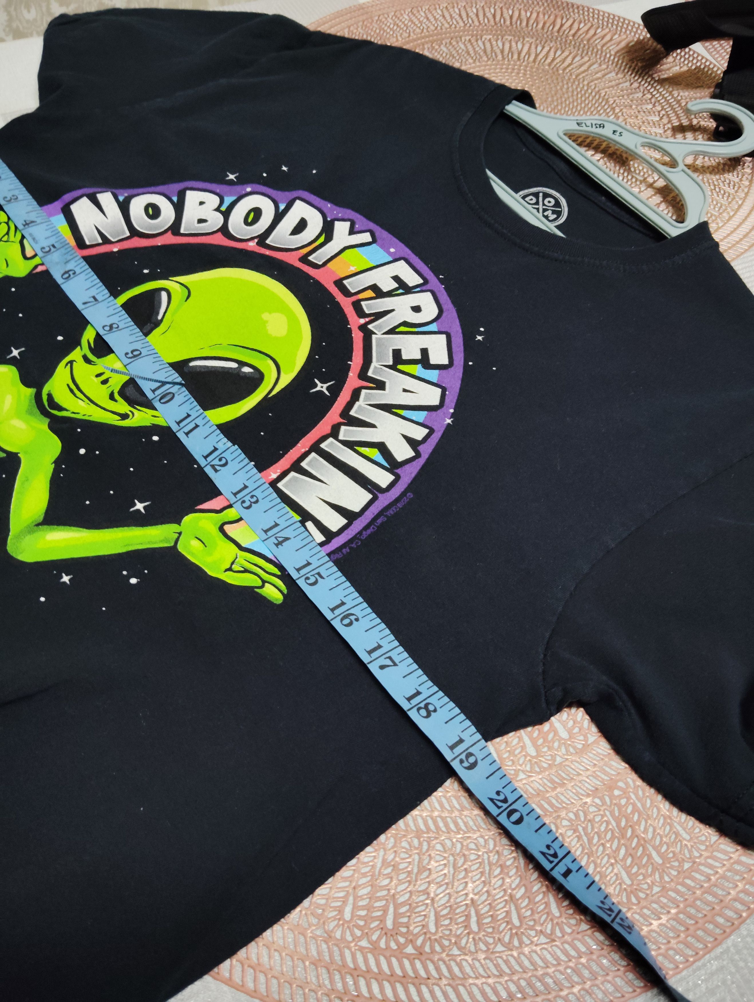 Other DOM NOBODY FREAKING CARES Size US M / EU 48-50 / 2 - 8 Thumbnail