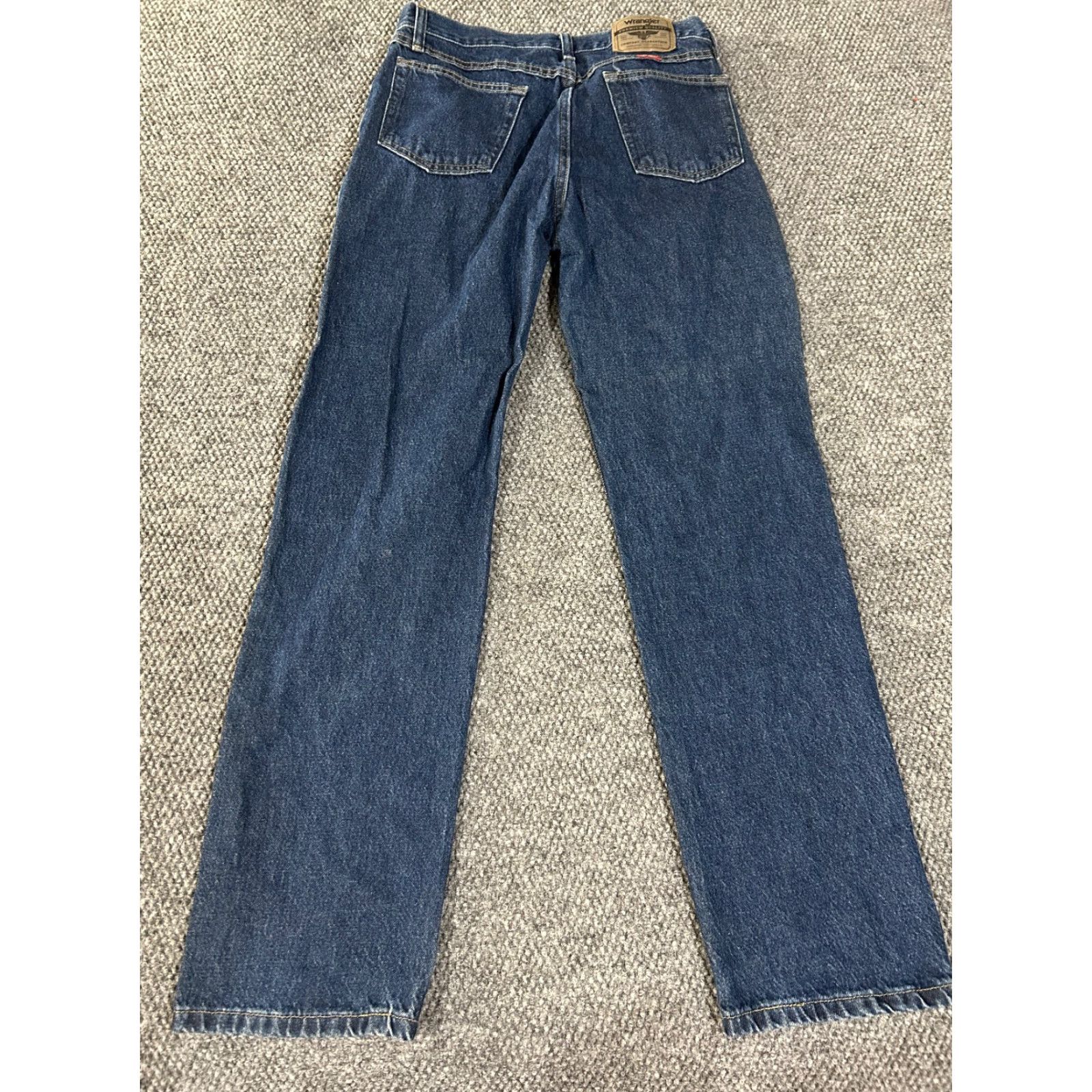 Wrangler Wrangler Jeans Mens 30x32 Blue Denim Classic Straight Leg Western Workwear Jeans 5-Pocket Design Regular Fit Mens Size US 30 / EU 46 - 5 Thumbnail