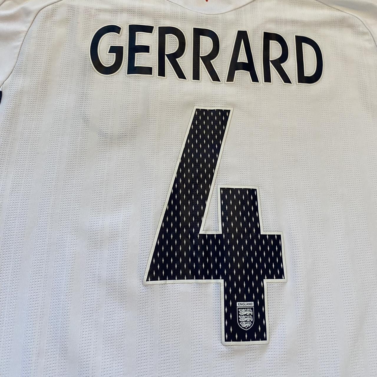 Umbro 2007-09 England Gerrard Football Shirt y2k 2000s Euro Umbro Size US L / EU 52-54 / 3 - 3 Thumbnail