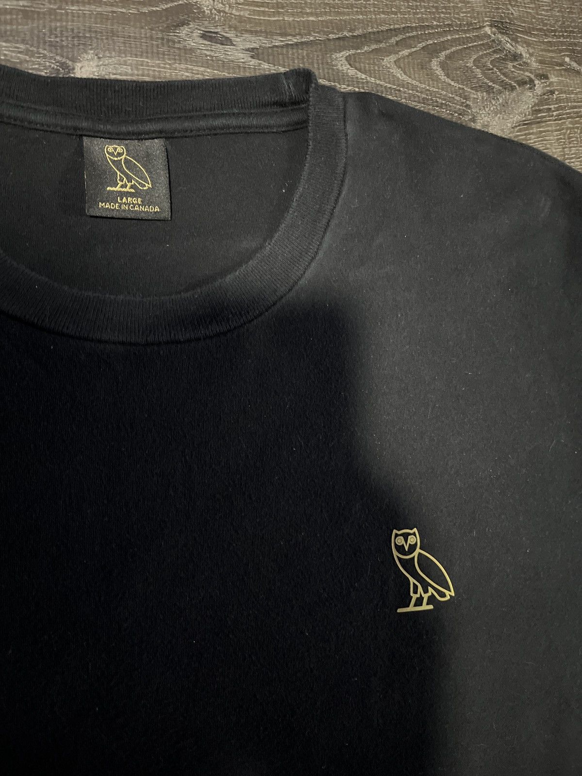 Drake Black OVO owl tee gold owl outline Size US L / EU 52-54 / 3 - 2 Thumbnail