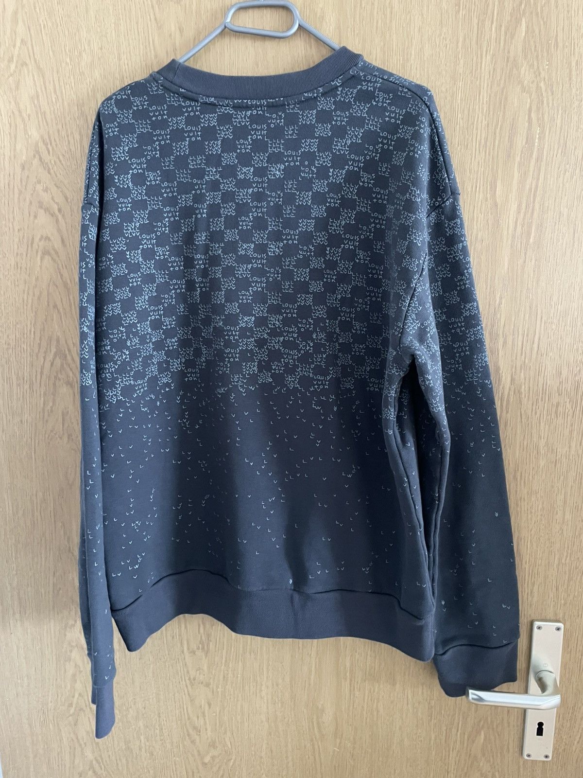 Louis Vuitton Louis Vuitton Sweater grey Size US XL / EU 56 / 4 - 2 Thumbnail