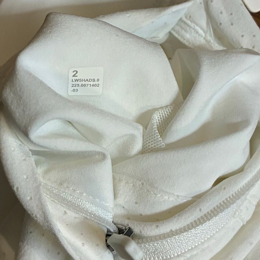 Lululemon Lululemon Adapted State Perforated HR Jogger White Size 2 Size 26" / US 2 / IT 38 - 5 Thumbnail
