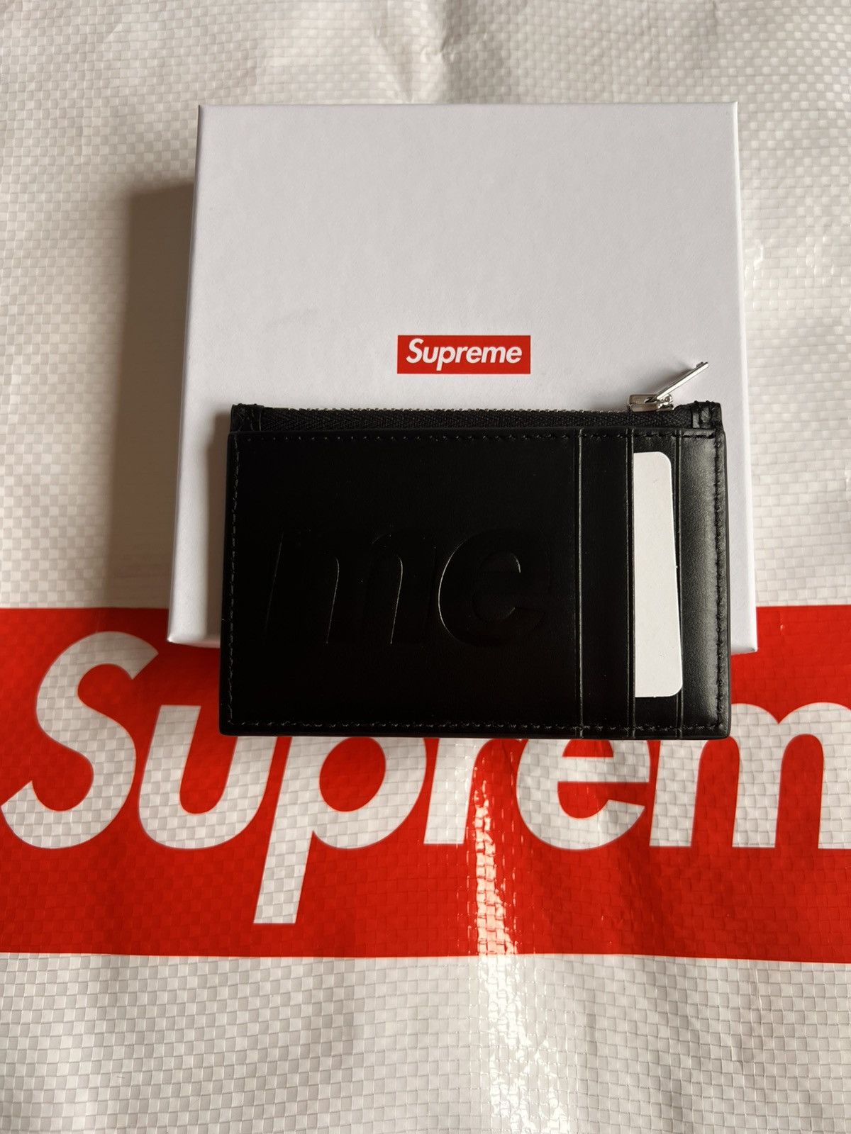 Supreme SUPREME Leather zip card holder Wallet black calfskin logo Size ONE SIZE - 16 Thumbnail