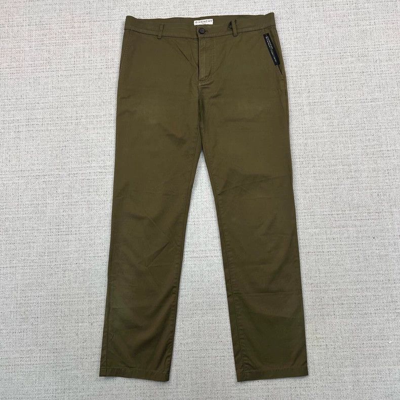 Givenchy Givenchy Size LPocket Embroidered Logo Casual Trousers 2506 Size US 30 / EU 46 - 1 Thumbnail
