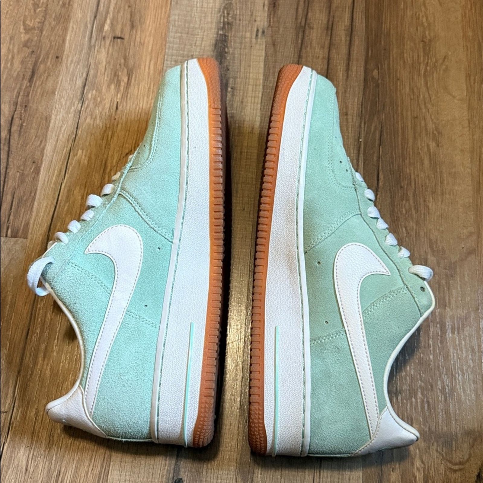 Nike 2013 Nike Air Force 1 Suede Arctic Green Gum Bottom Size US 10 / EU 43 - 7 Thumbnail