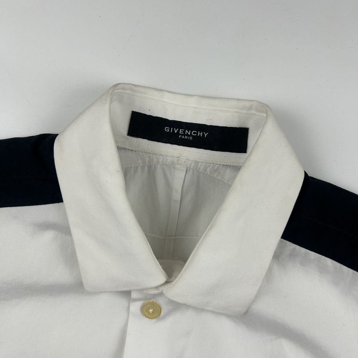 Givenchy Givenchy Bicolour Shirt Size US S / EU 44-46 / 1 - 3 Thumbnail