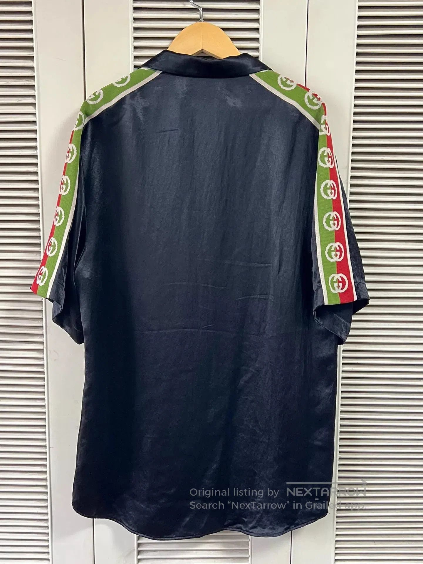 Gucci Black Short Sleeve Button-Up Shirt with Stripe Sleeves. Size US S / EU 44-46 / 1 - 2 Thumbnail