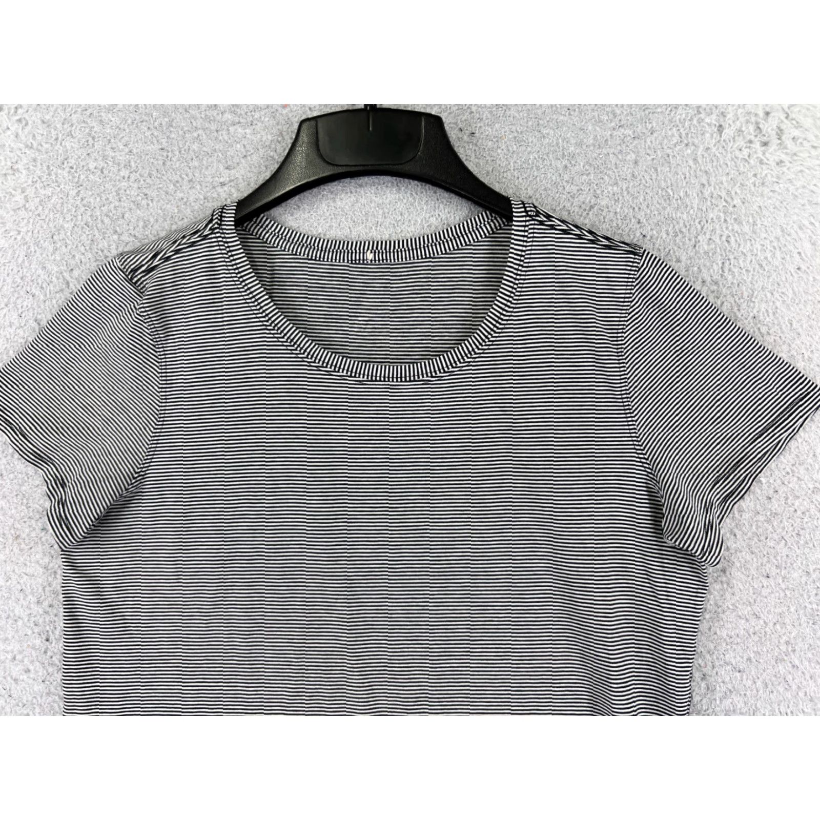 Lululemon Lululemon Shirt Women 6 Black White Stripe Pima Cotton Love Crew III W3DMBS Size M / US 6-8 / IT 42-44 - 4 Thumbnail
