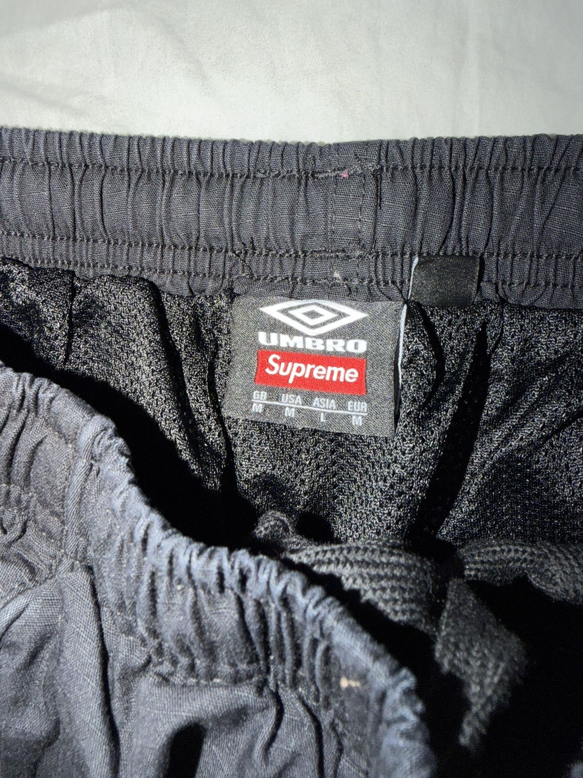 Supreme × Umbro Supreme Umbro ripstop Track Pants (SS26) Black Medium Size US 31 - 8 Thumbnail