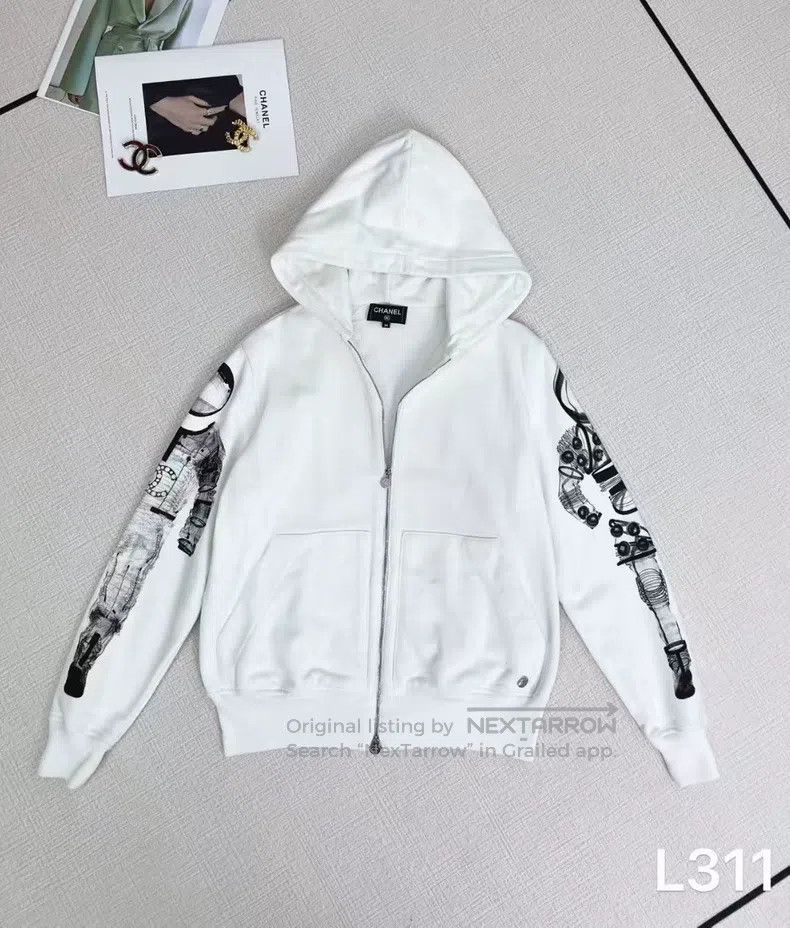 Chanel Chanel Casual hooded sweatshirt jacket Size XXS / US 00 / IT 34 - 1 Thumbnail