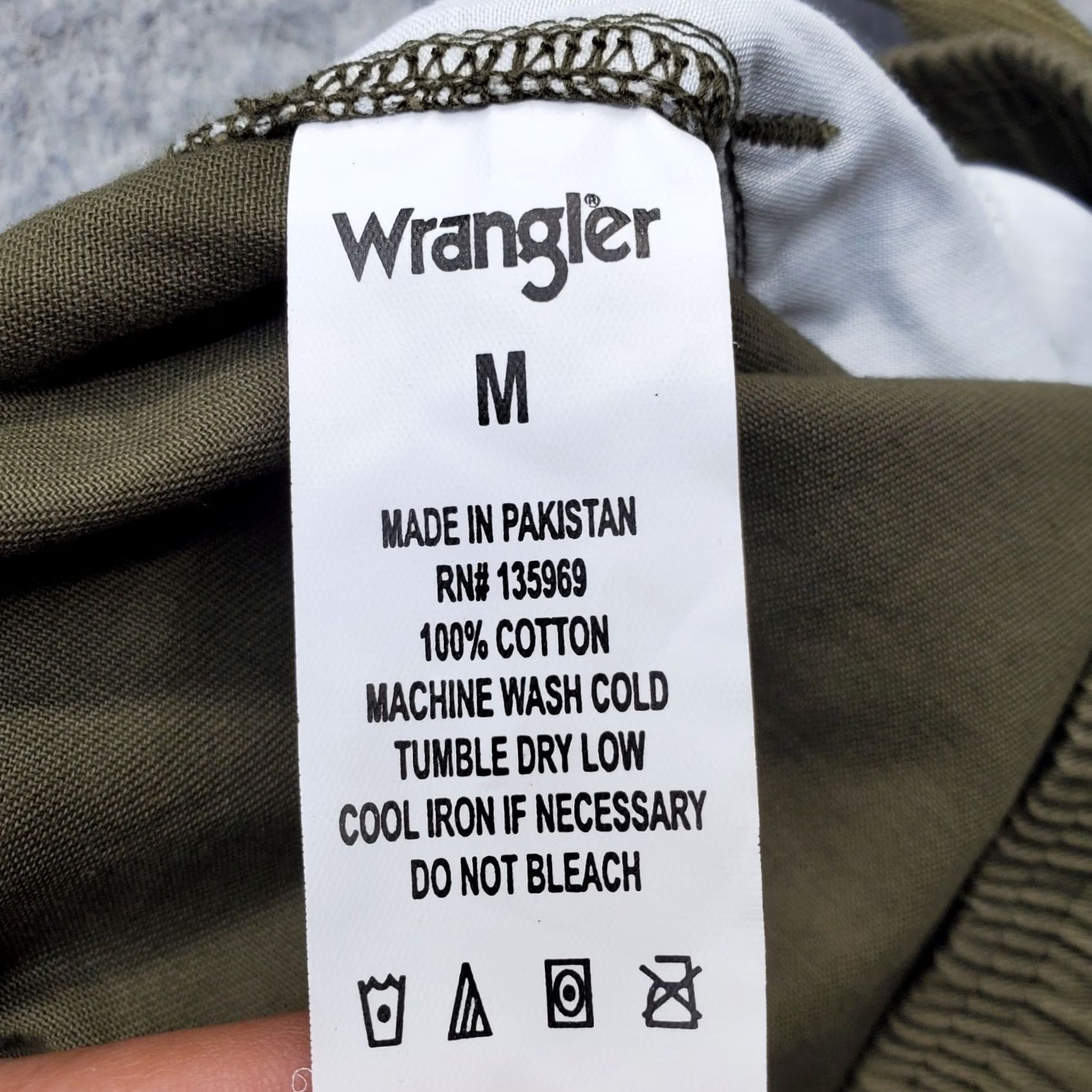 Wrangler Wrangler Bermuda Shorts Mens Medium Green Elastic Waist Drawstring Patch Logo Bermuda Shorts Mens Green Elastic Waist Drawstring Patch Logo Size US 31 - 7 Thumbnail