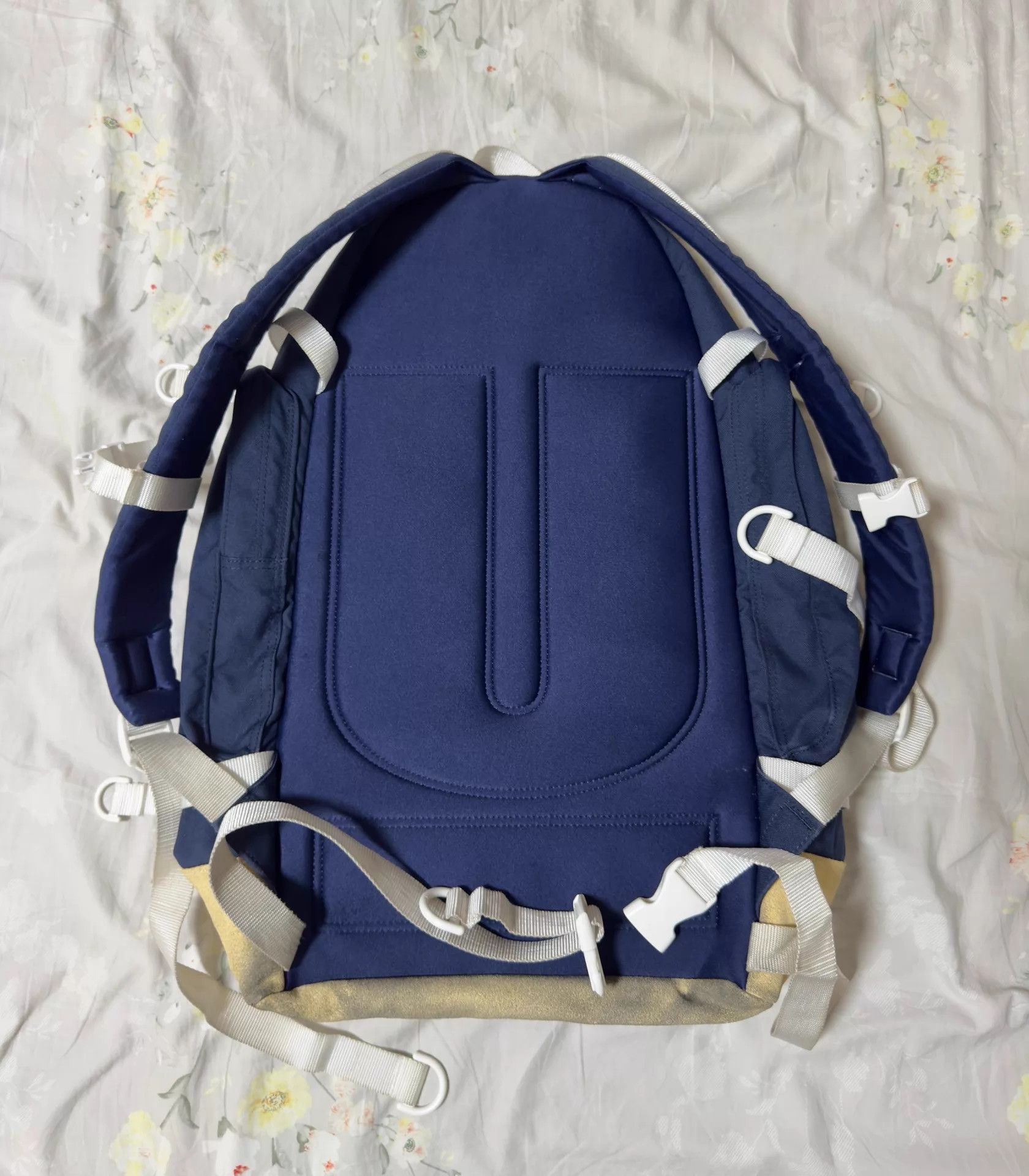 Undercover Undercover Navy Multi-Pocket Embroidered Bee Backpack Size ONE SIZE - 2 Thumbnail