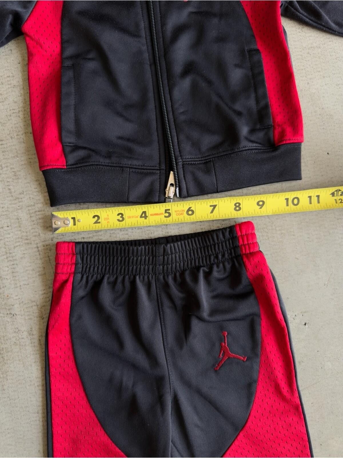 Jordan Brand Jordan / Jumpman 2pc Tracksuit Set / Black Red 18M Size ONE SIZE - 4 Thumbnail