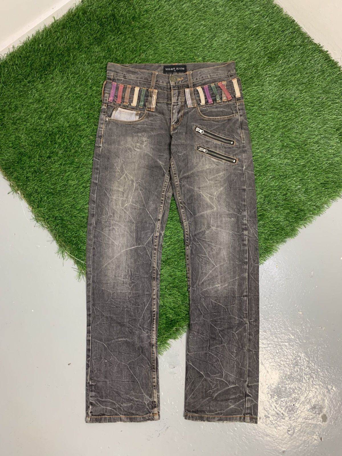 Vintage NYLAUS Double Waist Clawmark Distressed Faded Jean Size US 30 / EU 46 - 1 Thumbnail
