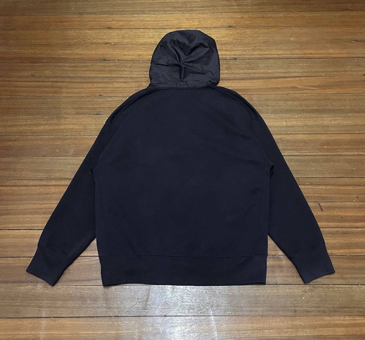 Designer × Jil Sander Rare Jil Sander Uniqlo Half Zipper Sun Faded Hoodie 2000s Size US L / EU 52-54 / 3 - 2 Thumbnail