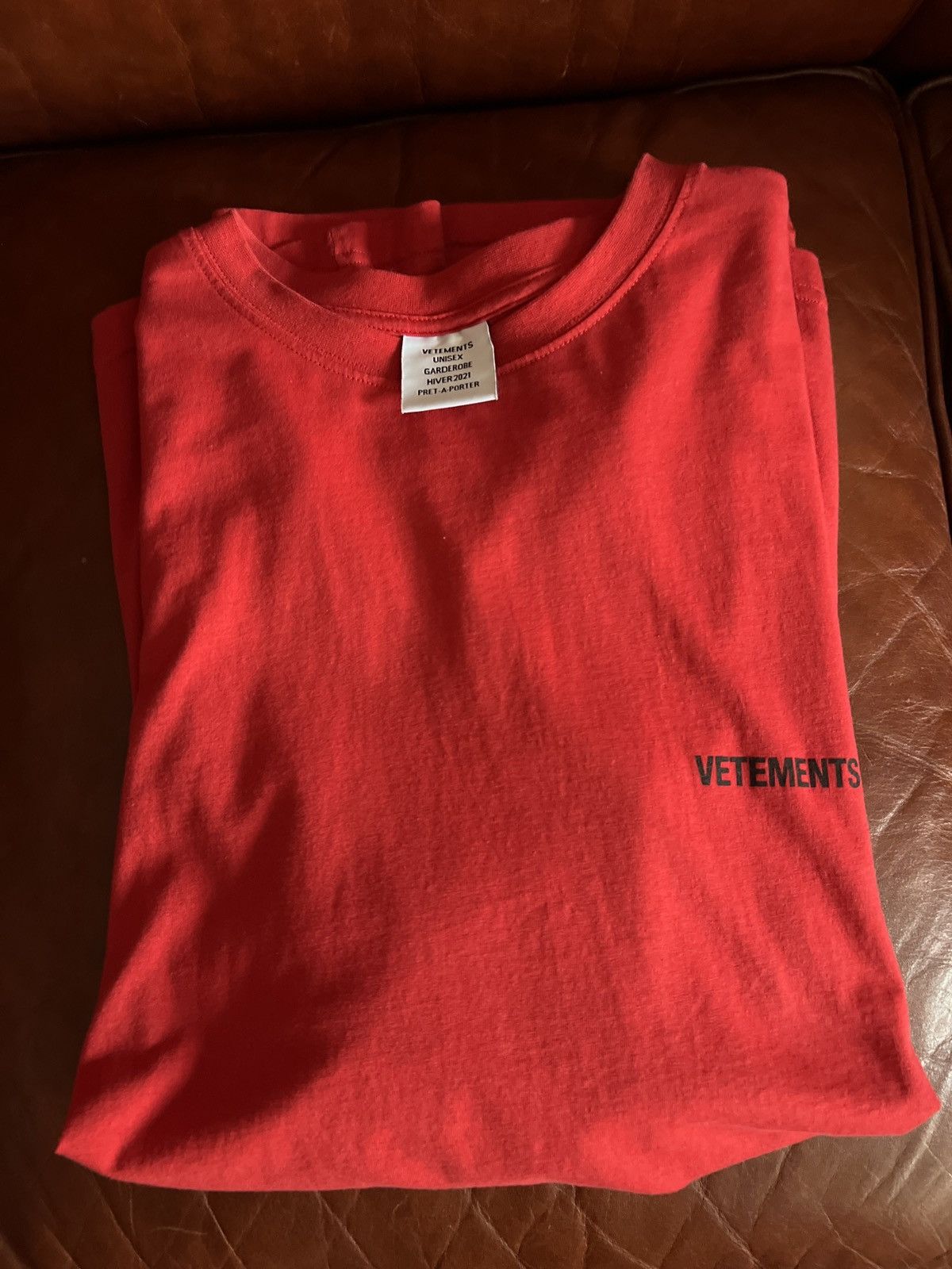 Vetements Vetements logo tee Size US XL / EU 56 / 4 - 7 Thumbnail