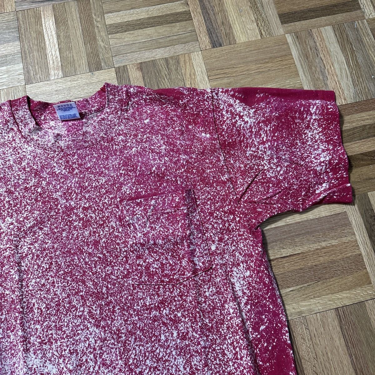 Vintage Vintage bleach dyed tee Size US L / EU 52-54 / 3 - 3 Thumbnail