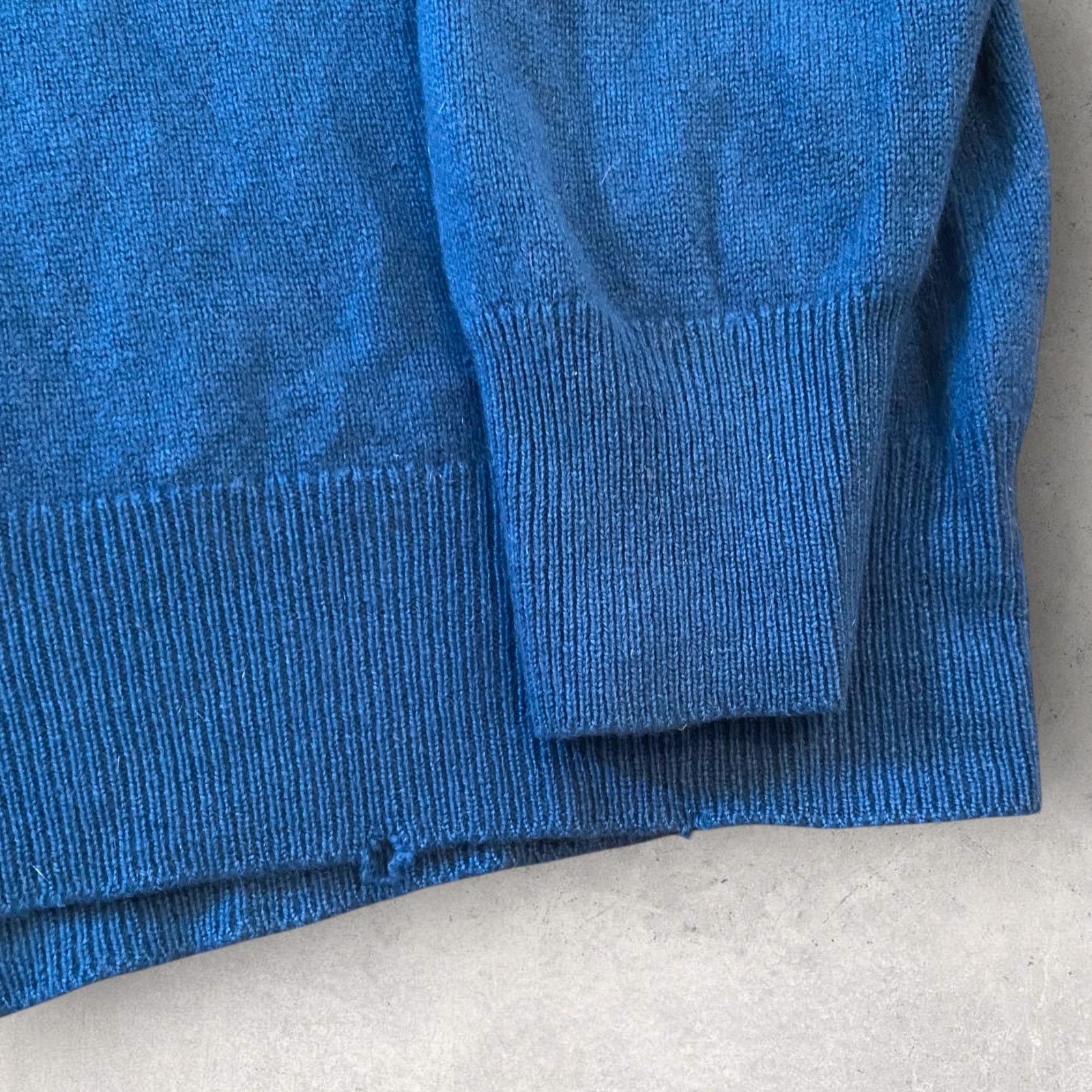 Saks Fifth Avenue × Vintage Vintage 50s Saks Fifth Avenue Cashmere Turtleneck Sweater Size M / US 6-8 / IT 42-44 - 7 Thumbnail