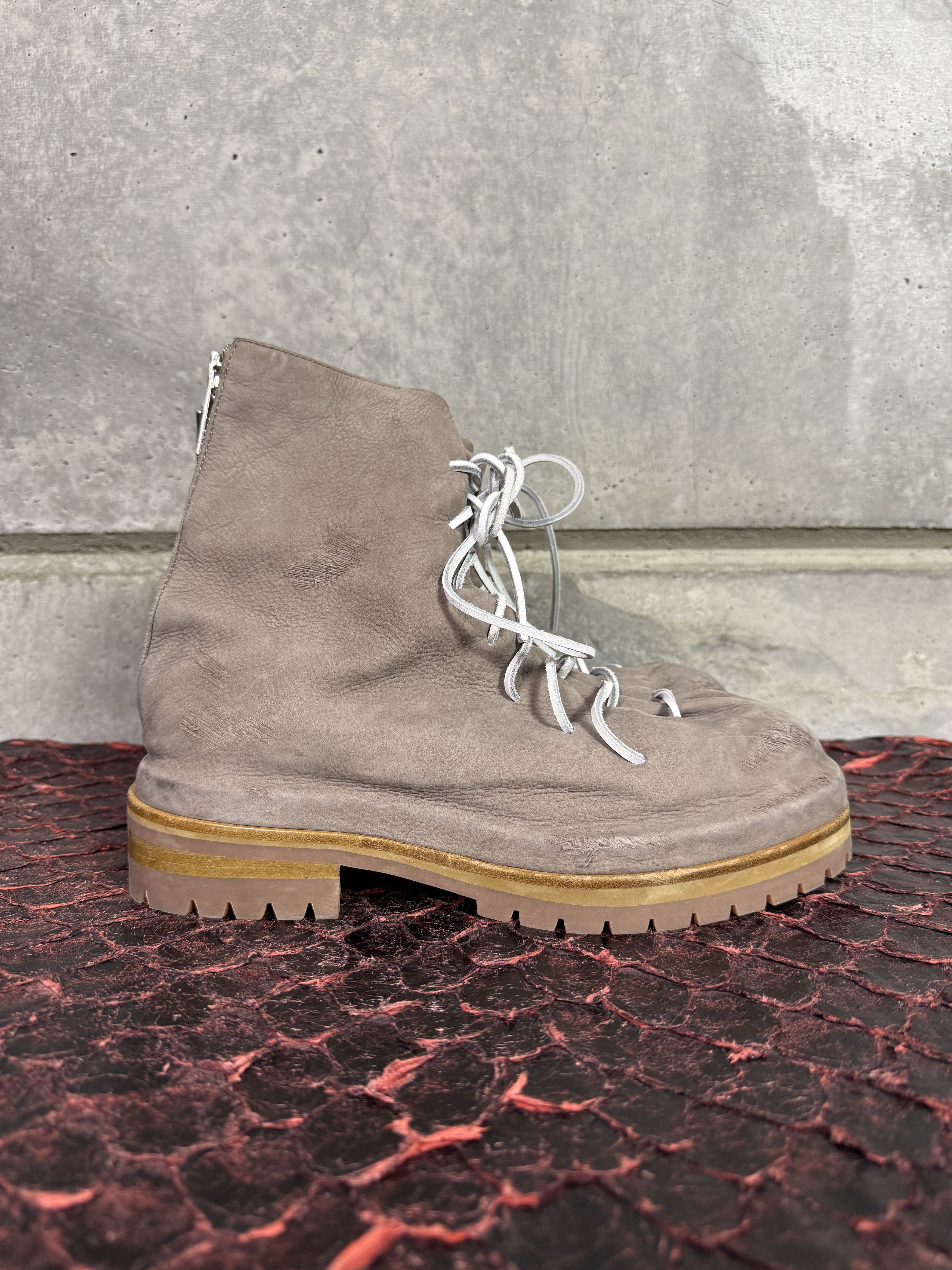 424 $1490 424 Dusty Nude Nabuk Leather Laced Up Marathon Boot Size US 8 / EU 41 - 5 Thumbnail