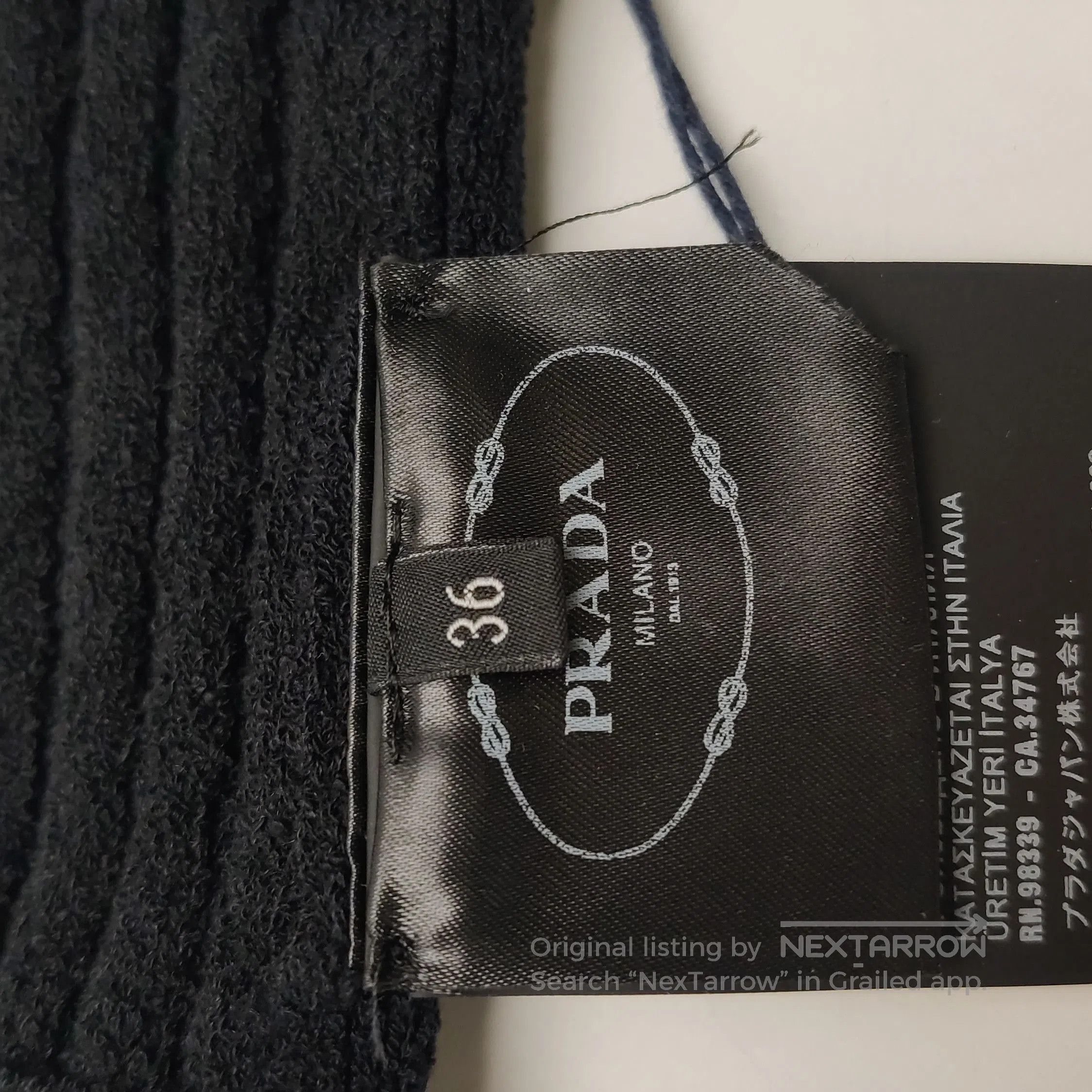 Prada Prada Logo Cotton Crop Top . Size XXS / US 00 / IT 34 - 9 Thumbnail